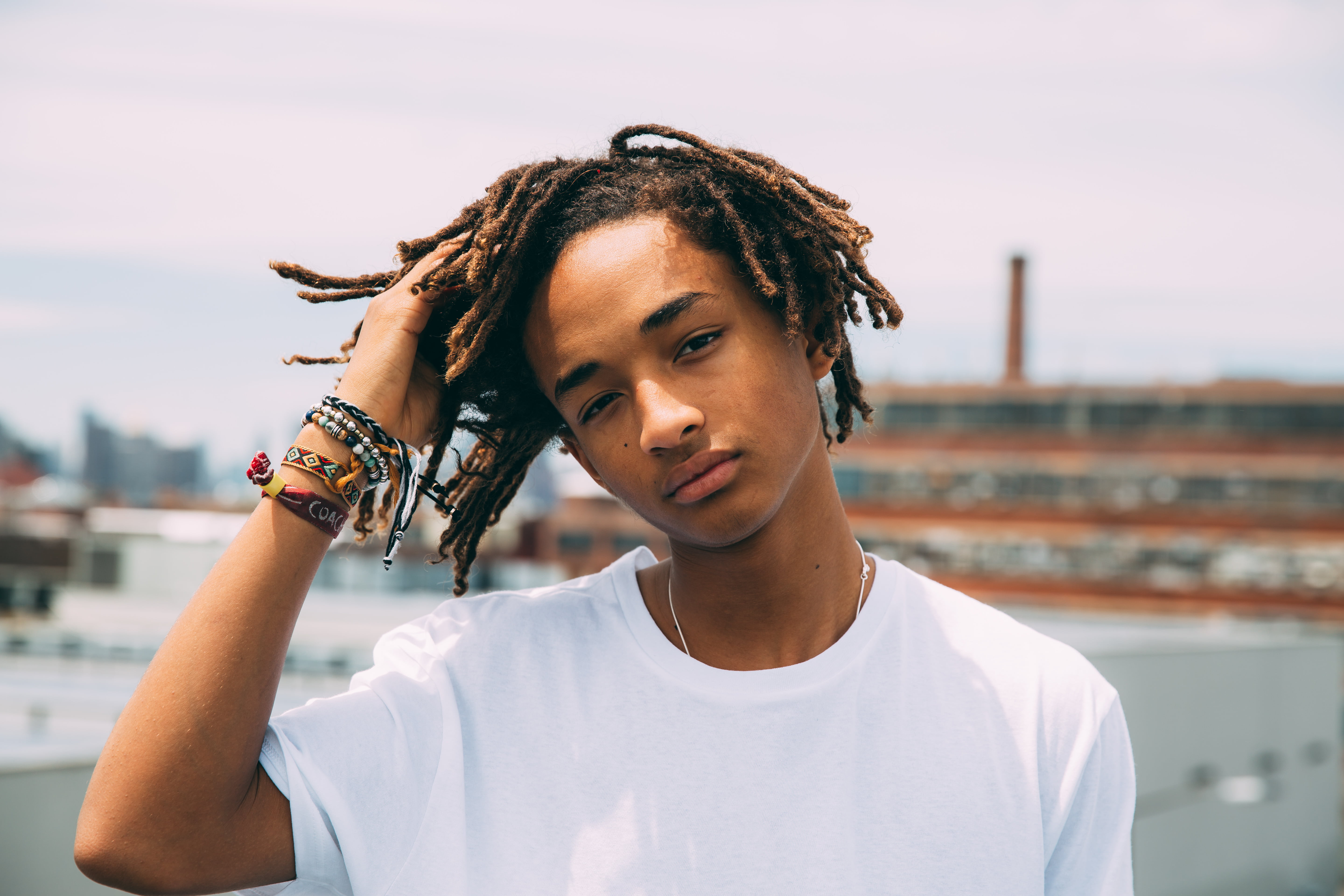 hairstyle, african Ethnicity, headphones, sky, leisure Activity, young Adult, african Descent, human Face, listening, lifestyles, smiling, summer, copy Space, HD Wallpaper