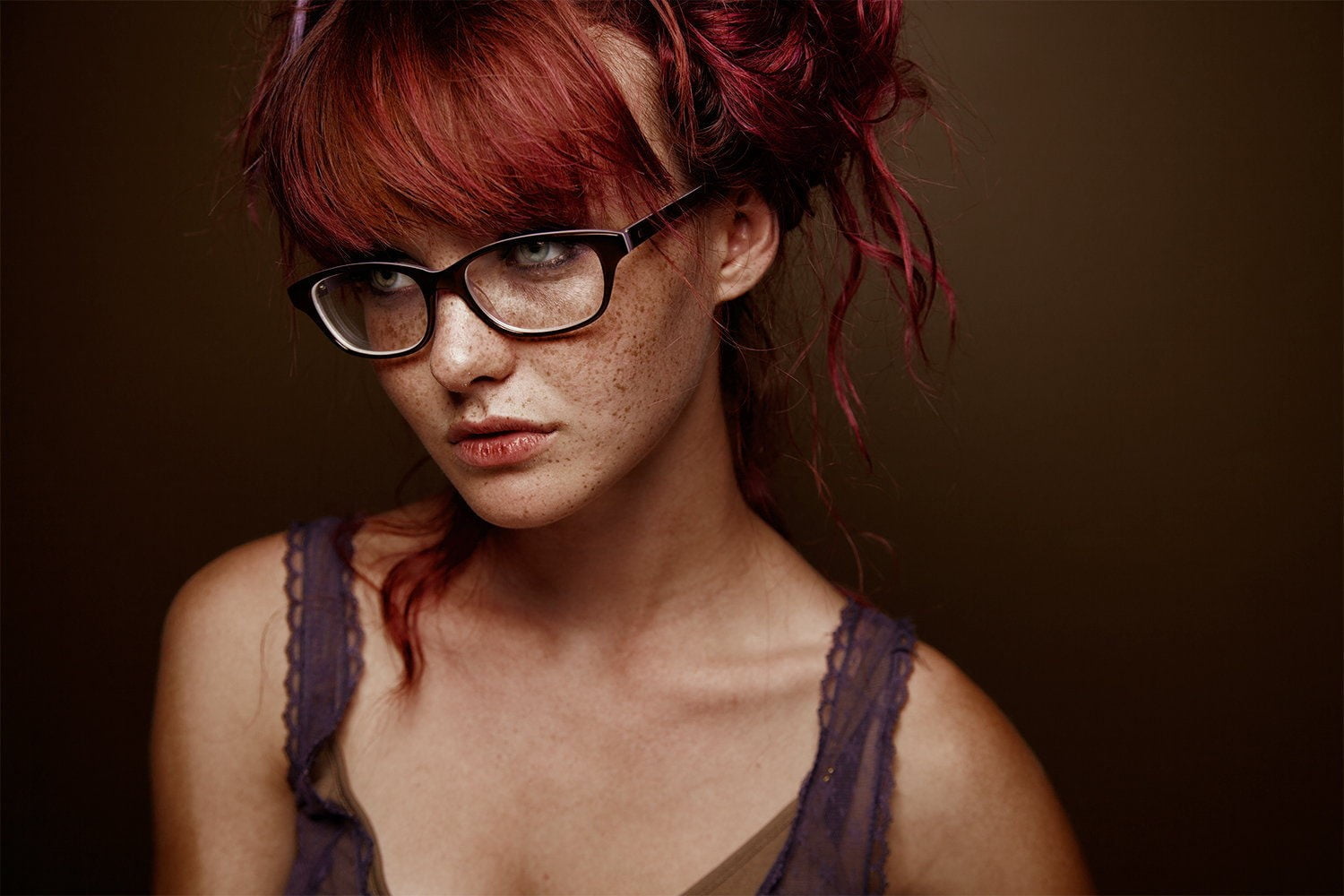 fashion, 720P, young adult, front view, Kacy Anne Hill, redhead, hipster - person, one person, adult, close-up, women with glasses, hairstyle, studio shot, HD Wallpaper