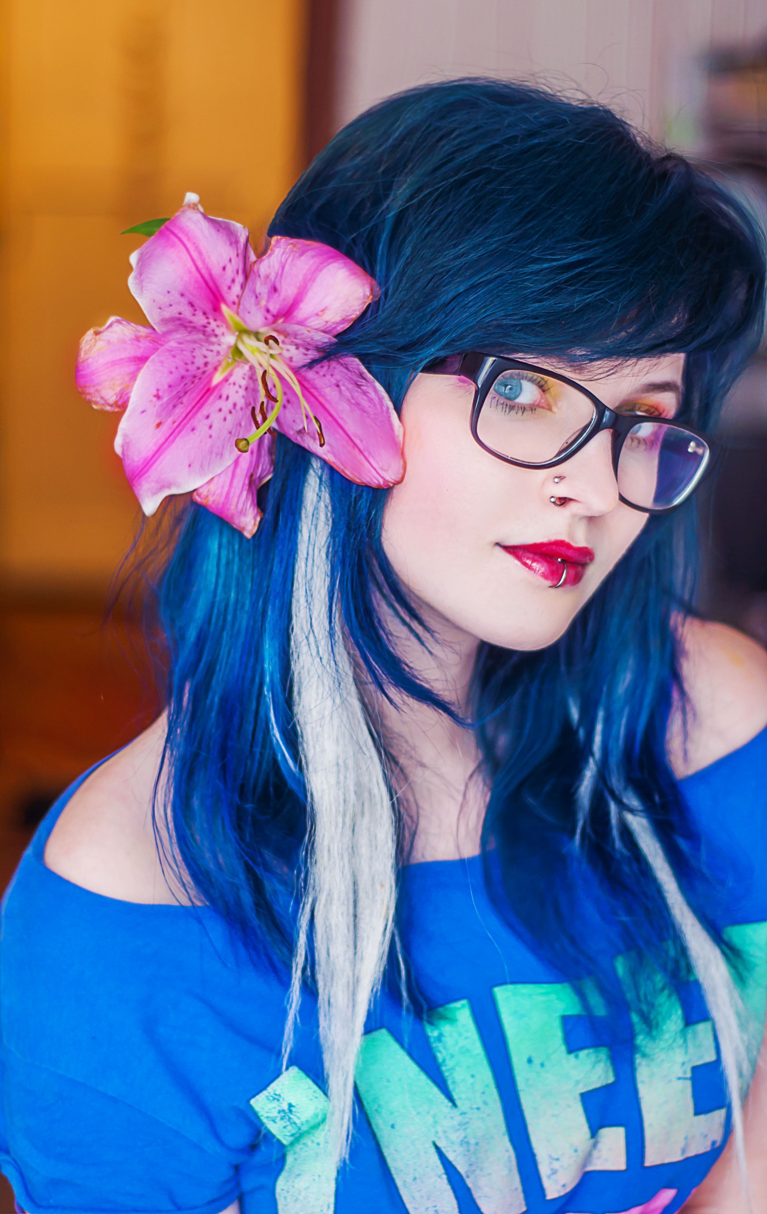 women, adult, women with glasses, fashion, flower in hair, portrait, lipstick, beautiful woman, young women, young adult, hipster - person, make-up, hairstyle, Phone HD Wallpaper