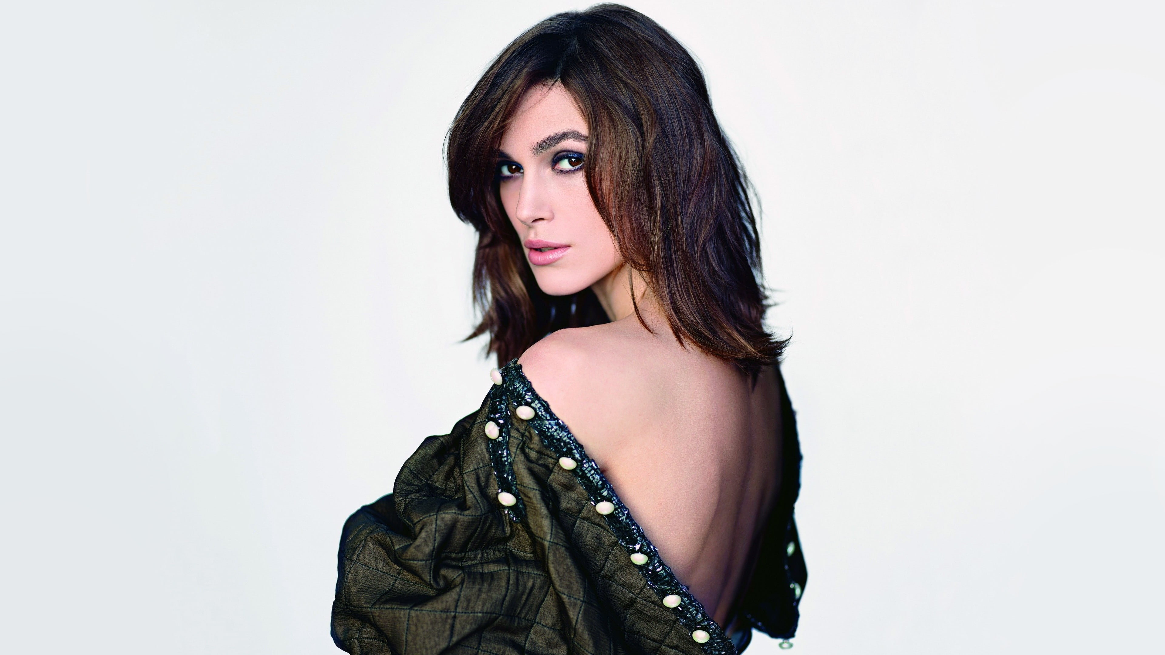 one person, young adult, hairstyle, young women, fashion, looking at camera, beauty, portrait, adult, waist up, 4K, clothing, beautiful woman, Keira Knightley, HD Wallpaper