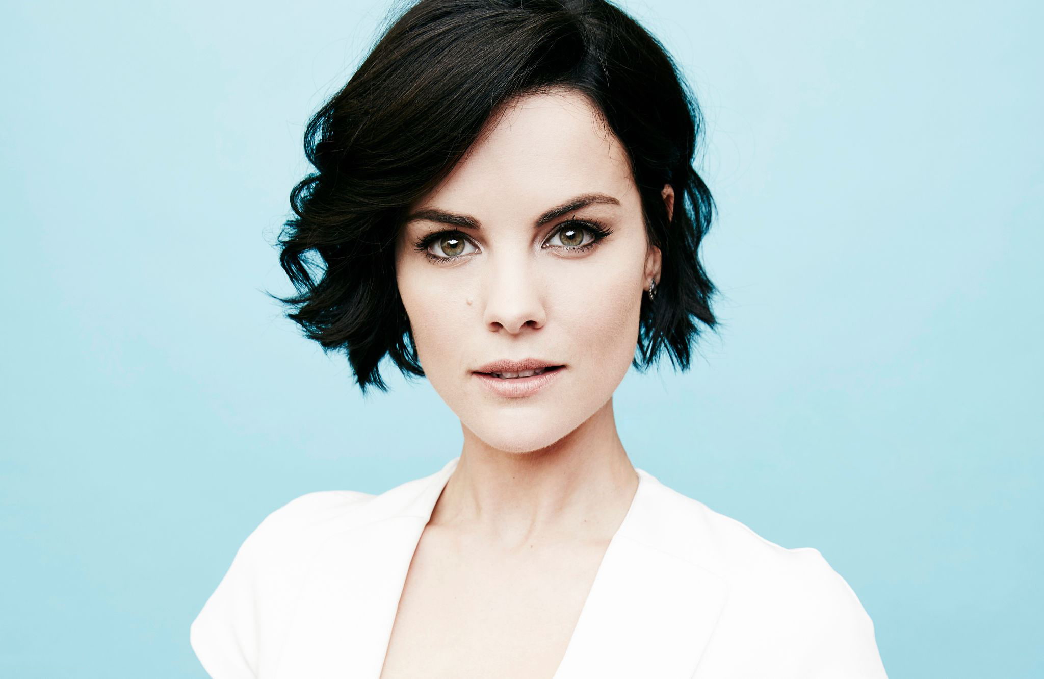 beautiful woman, one person, actress, blue, looking at camera, white, front view, beauty, s, Photoshoot, headshot, Jaimie Alexander, young adult, 1080P, HD Wallpaper