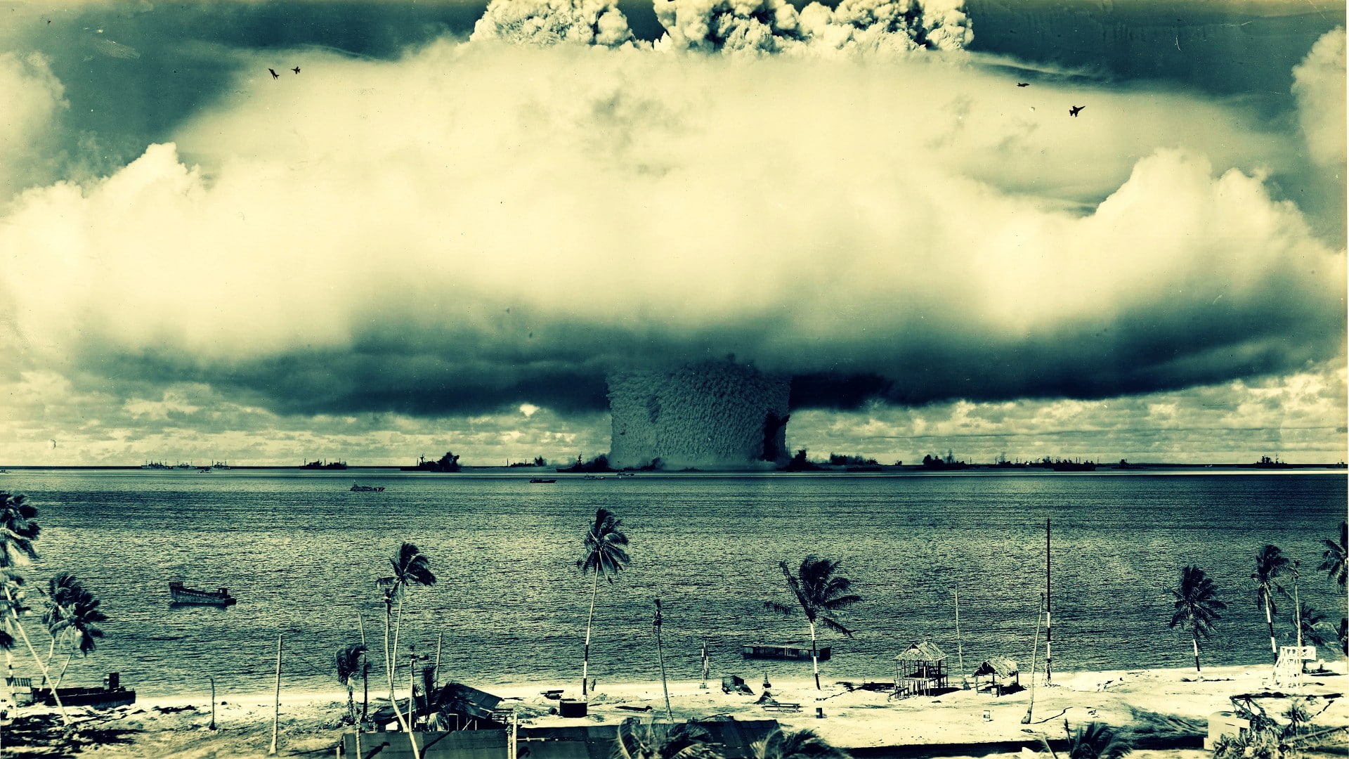 Bomber, nuclear, 1080P, atomic bomb, explosion, bombs, HD Wallpaper