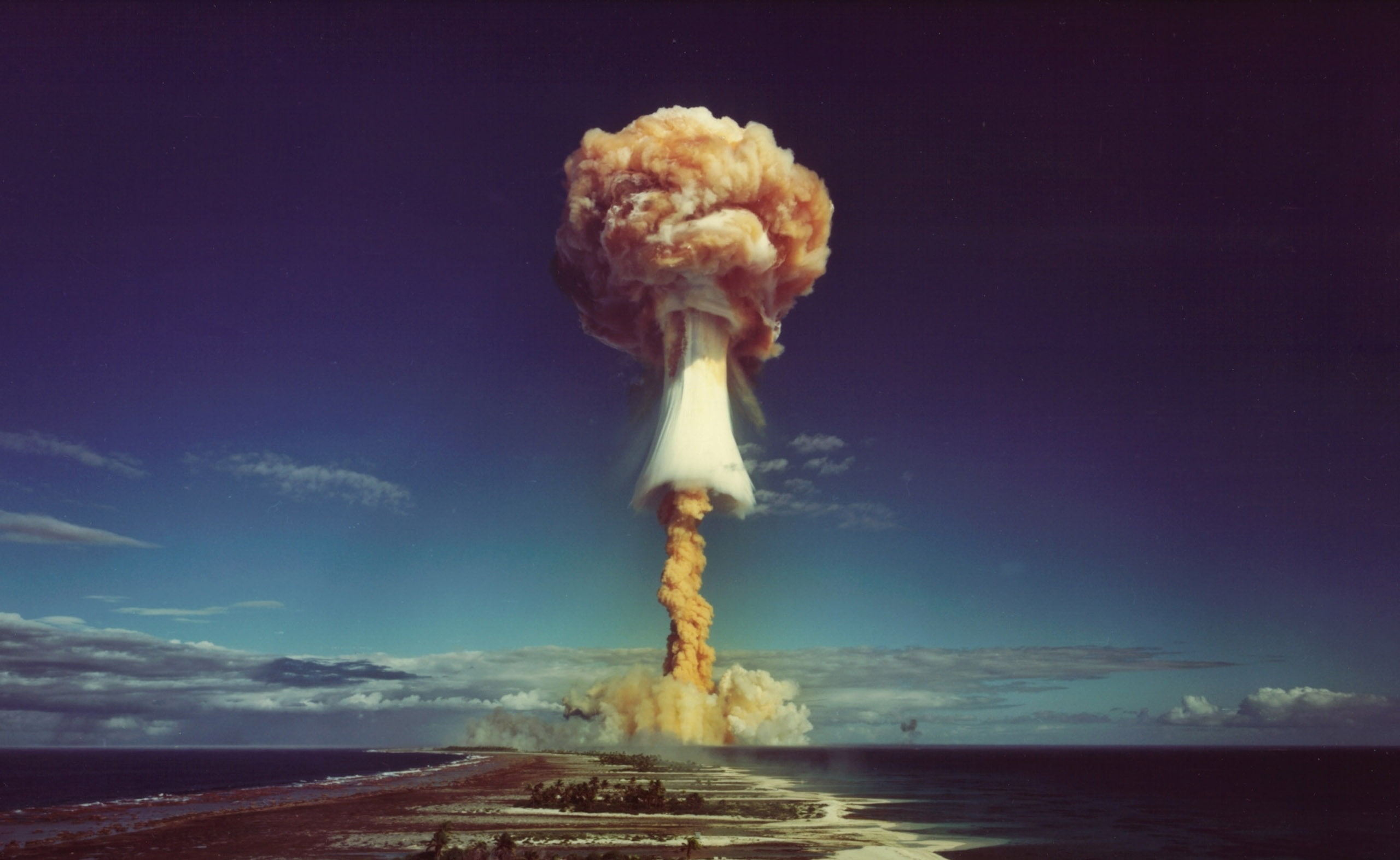 atomic bomb, pollution, air pollution, nuclear, sea, hd, exploding, 2K, Bomb, digital composite, motion, surreal, water, travel, Army, atomic, HD Wallpaper