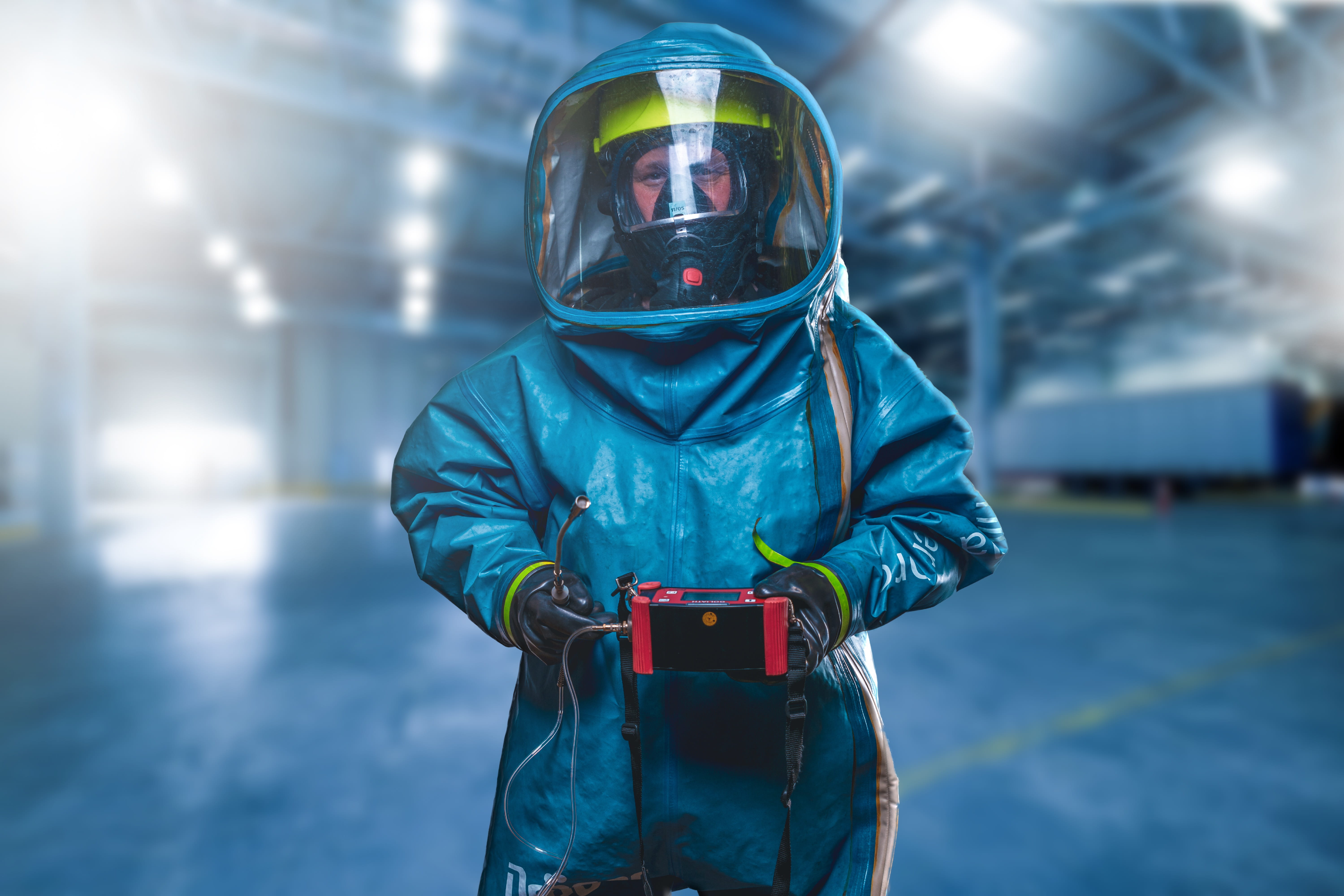 csa, men, looking at camera, helmet, lens flare, real people, standing, three quarter length, use, one person, focus on foreground, night, obscured face, HD Wallpaper