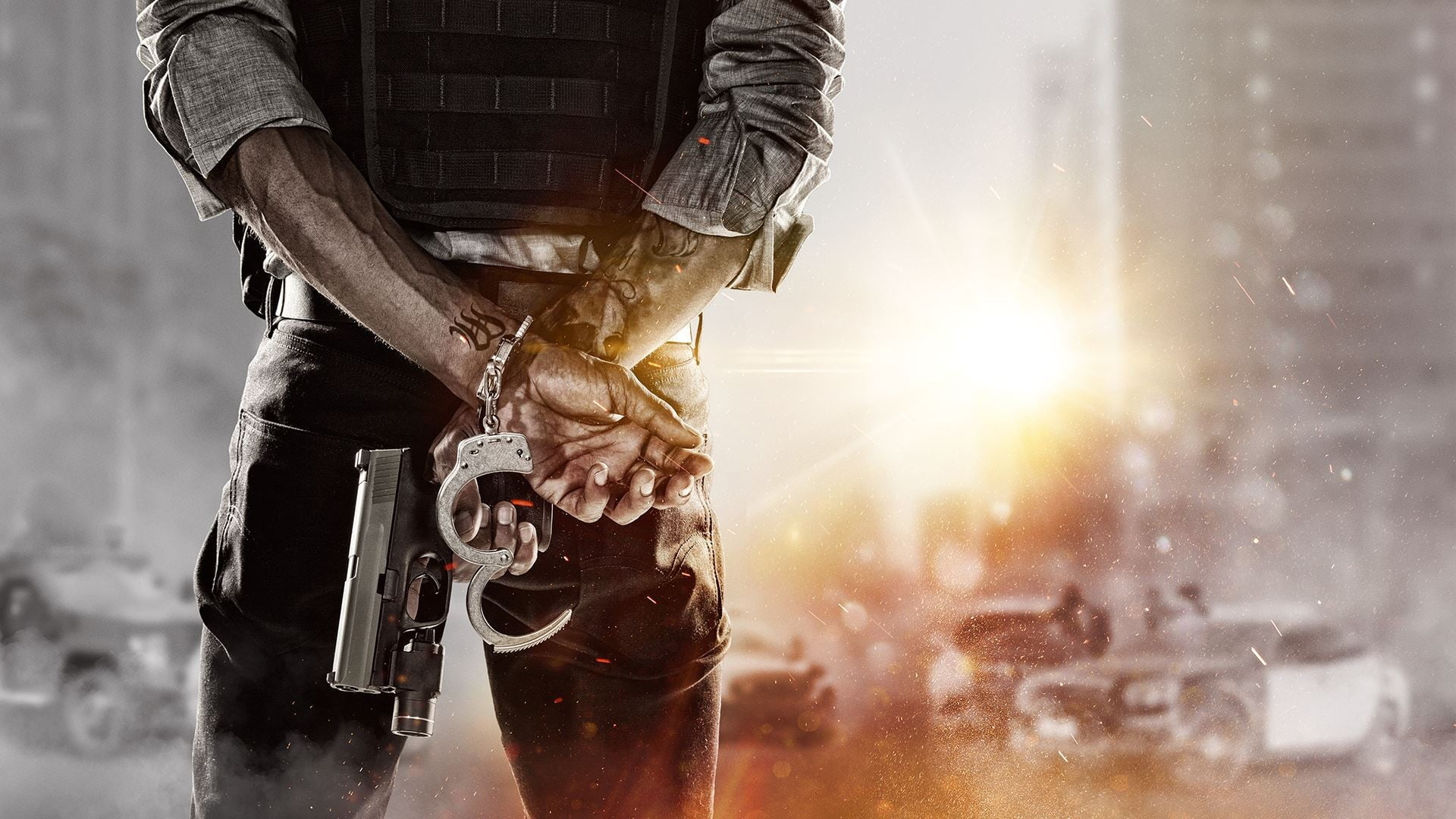 Light, Electronic Arts, Machine, adult, close-up, outdoors, holding, gun, Police, COP, The vest, hand, one person, midsection, sky, lens flare, 1080P, HD Wallpaper