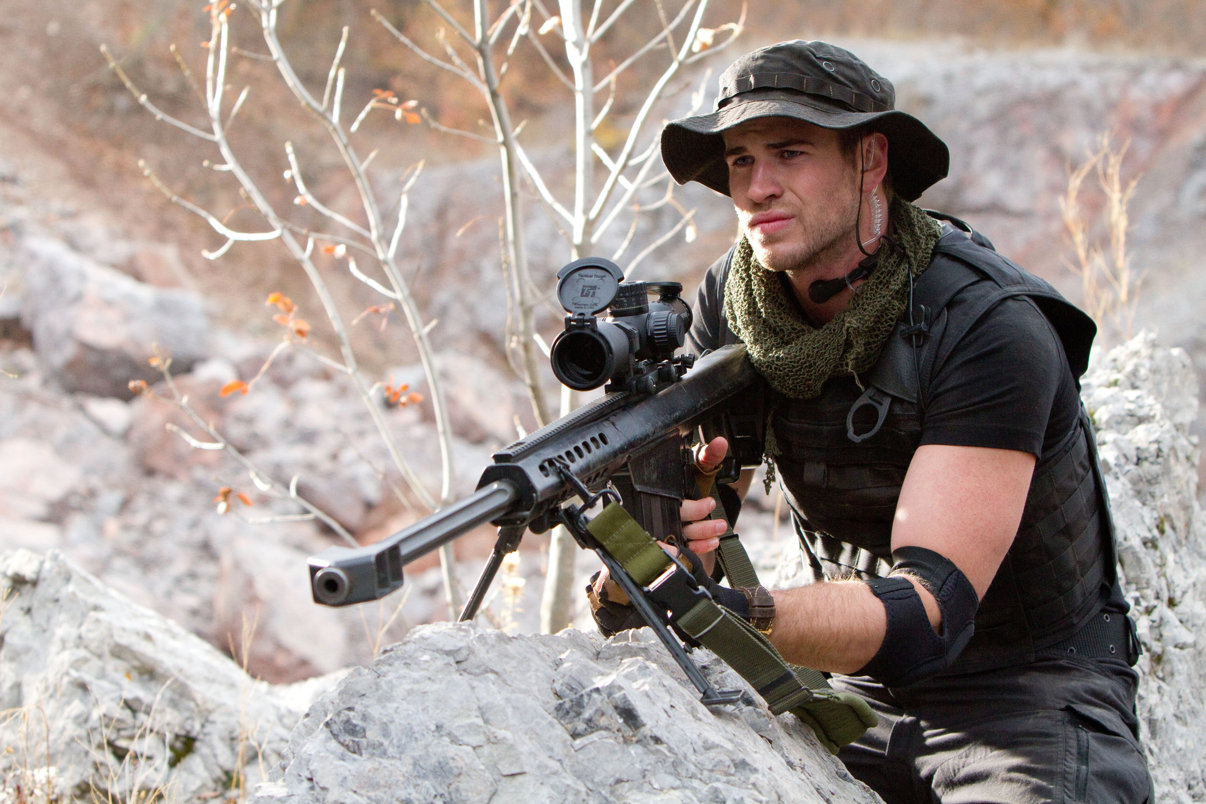 military, machine gun, s, adult, gun, weapon, Liam Hemsworth, The Expendables 2, clothing, three quarter length, holding, optics, rifle, mid adult, 4K, HD Wallpaper