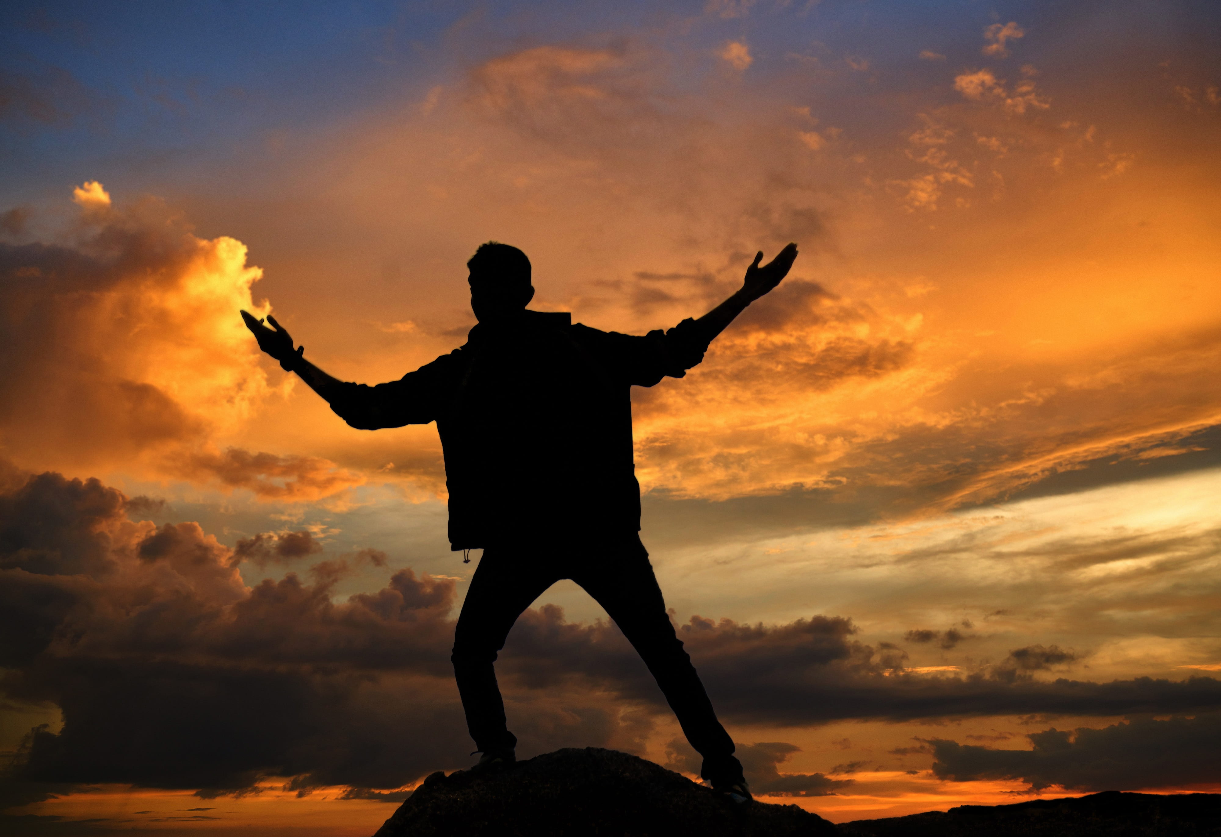 standing, vacations, sun, landscape, men, discovery, pose, sunset, sky, cloud - sky, outdoors, environment, 4K, evening, nature, arms raised, aerial, wild, HD Wallpaper