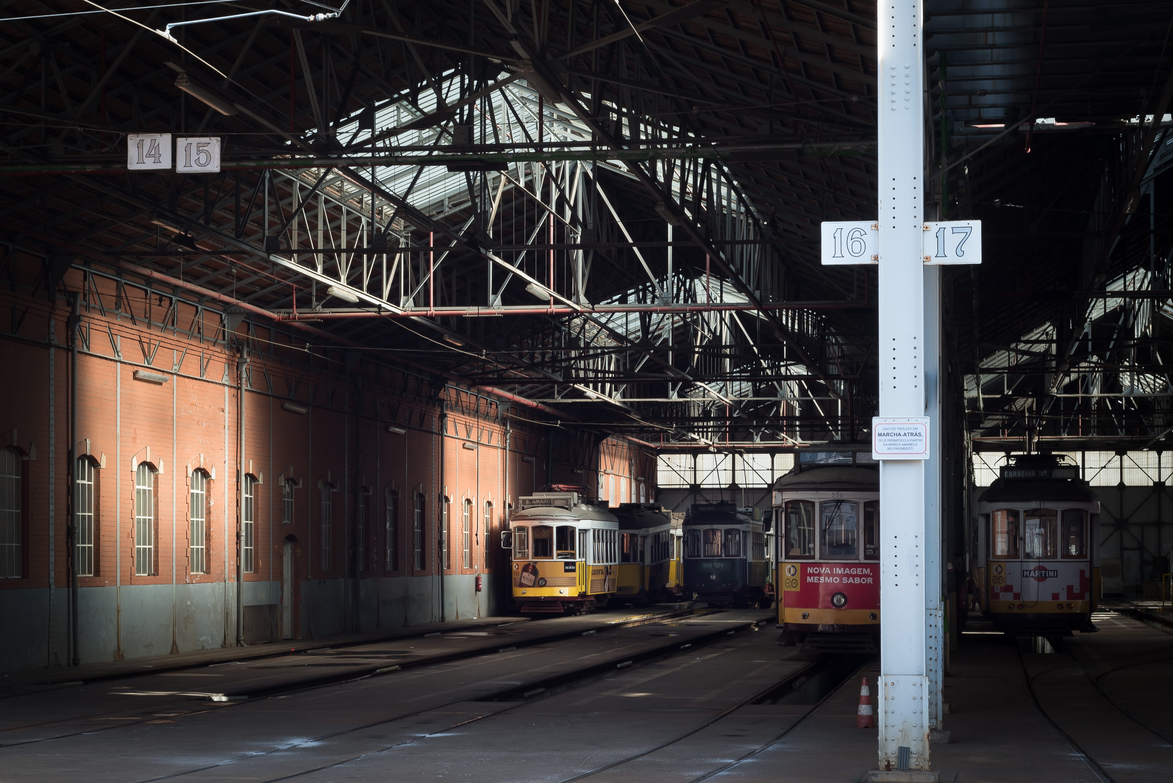 railway, vehicle, white, city, no people, mode of transportation, built structure, lisboa, ceiling, trains, street, train track, building exterior, track, HD Wallpaper