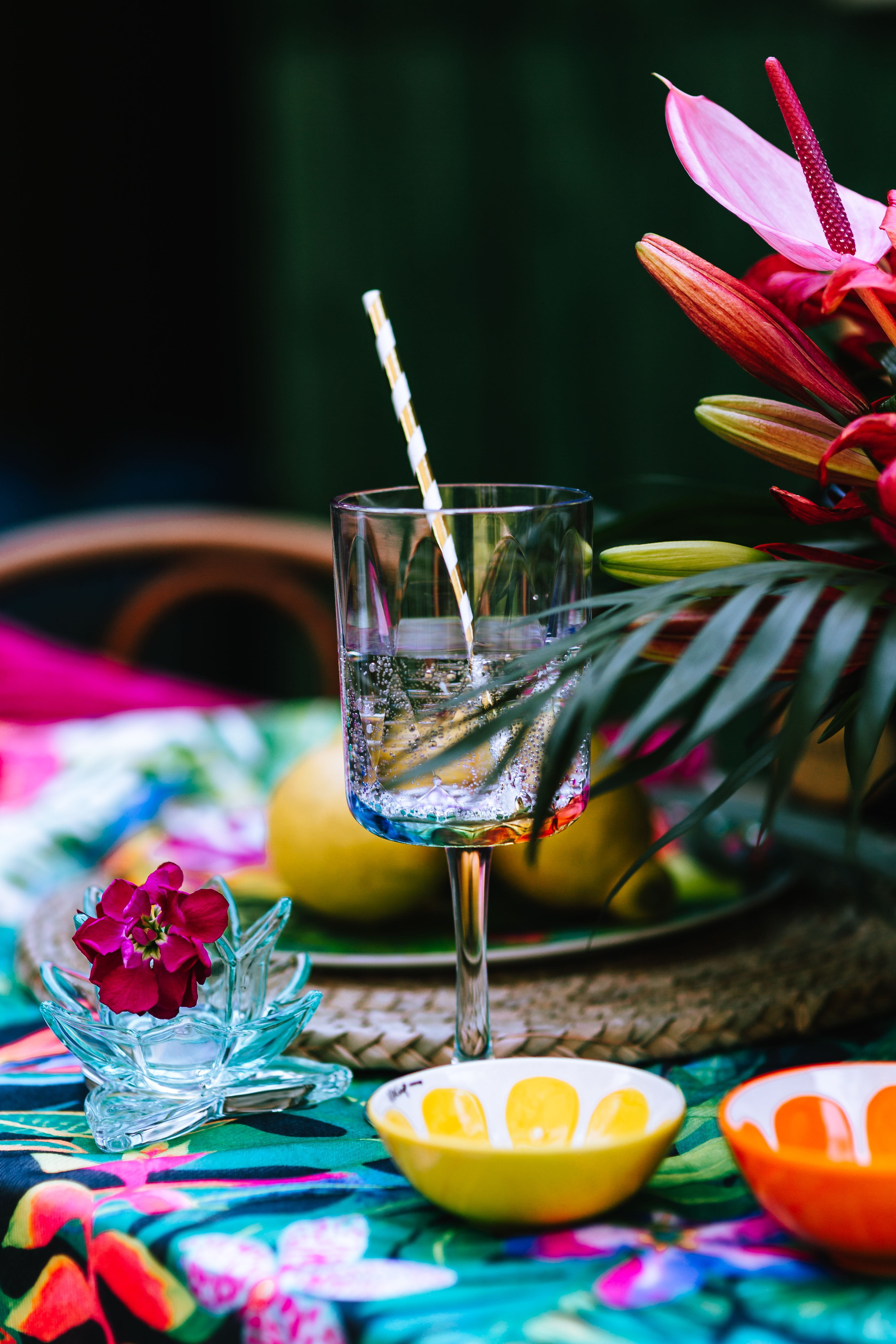 garden, flora, summer, food, Garden Party, indoors, household equipment, colors, fun, glass, sunny, food and drink, leaves, flower, still life, drink, restaurant, Phone HD Wallpaper