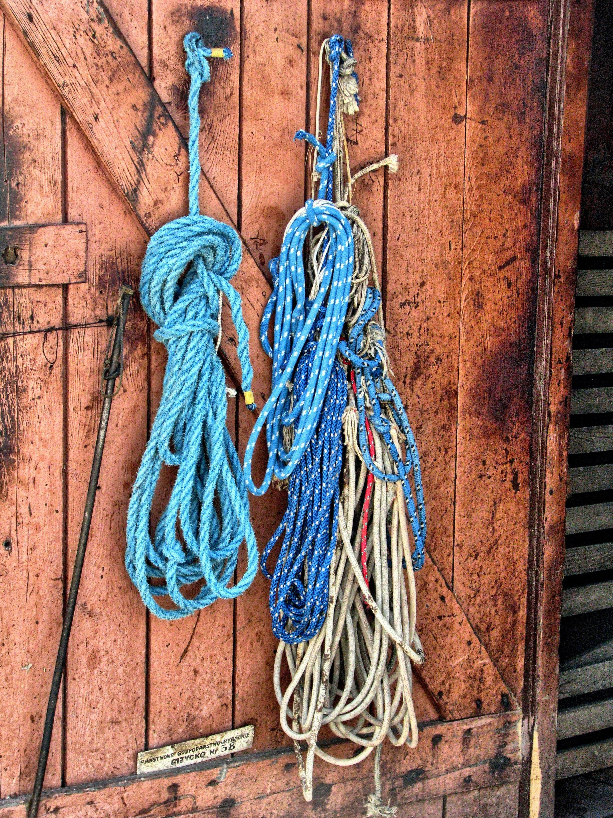 wall - building feature, tied up, connection, outdoors, fishing net, blue, hdr, built structure, wood - material, wooden doors, rope, hanging, day, the fishermen, Phone HD Wallpaper