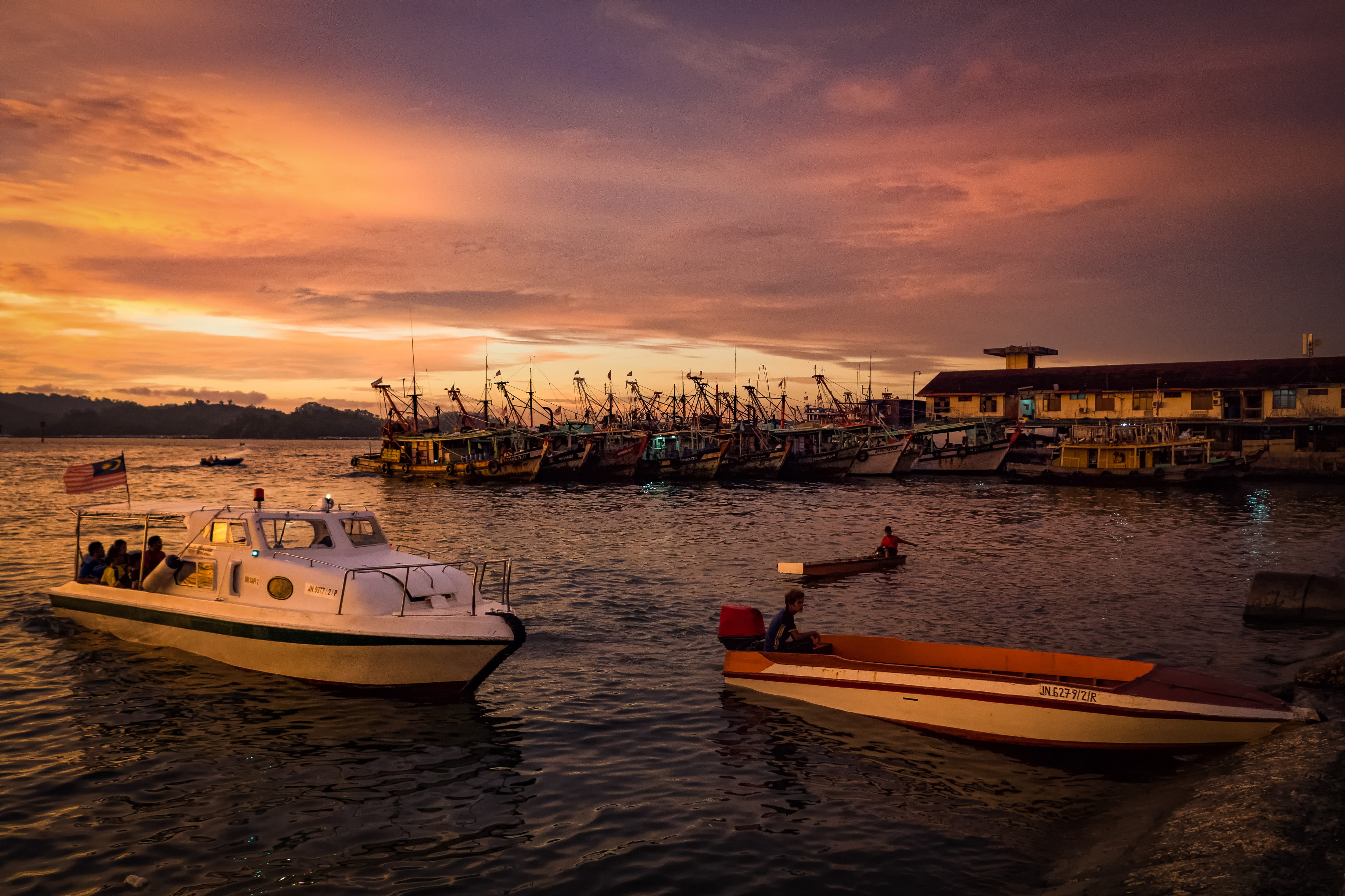 nature, tranquility, boats, sea, 4K, travel destinations, scenics - nature, reflection, waterfront, water, fishermen, fishing boat, nautical vessel, cloud - sky, HD Wallpaper