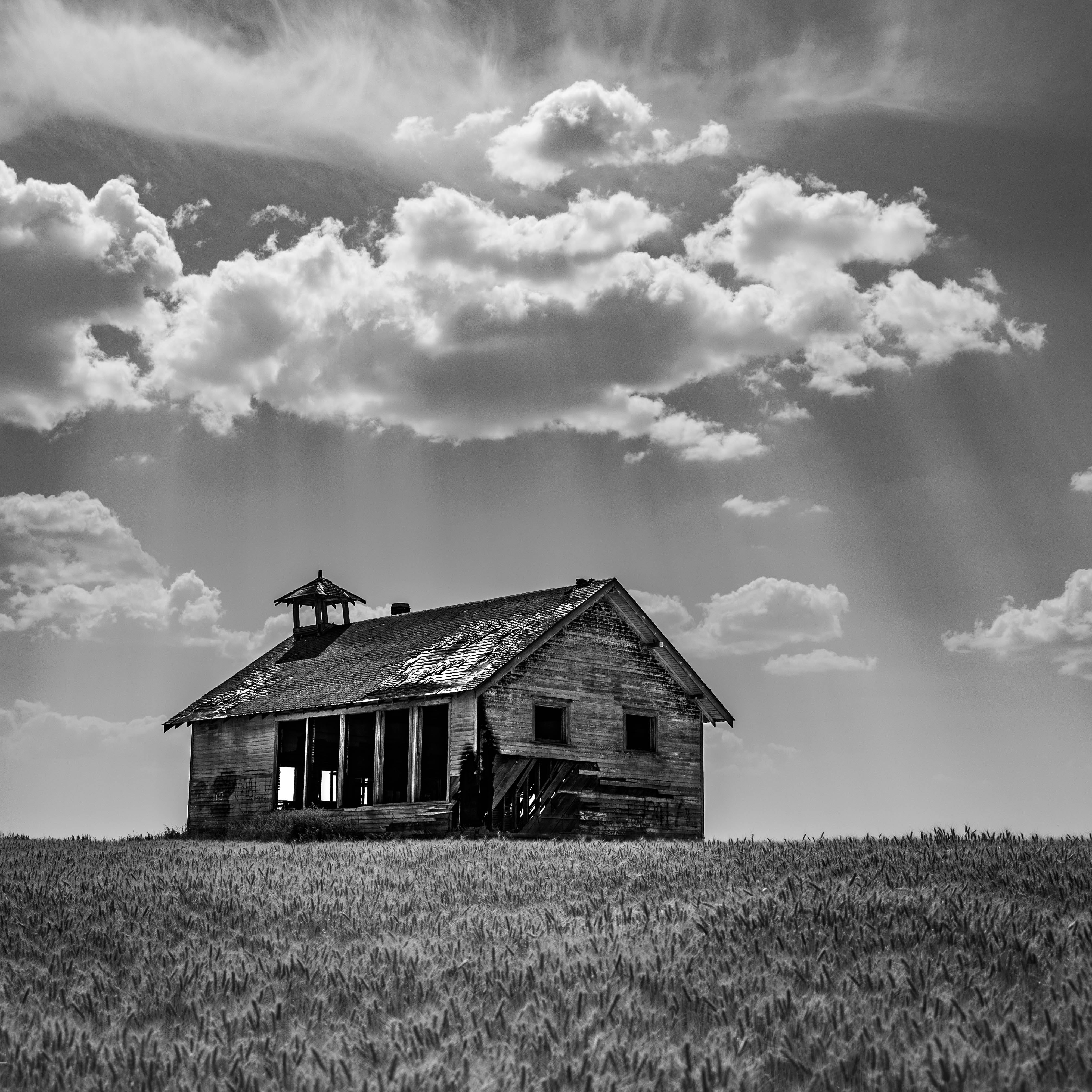 cloud - sky, rural scene, landscape, day, broken, land, lightrays, outdoors, sunny, cabin, explore, nature, no people, built structure, field, agriculture, Phone HD Wallpaper