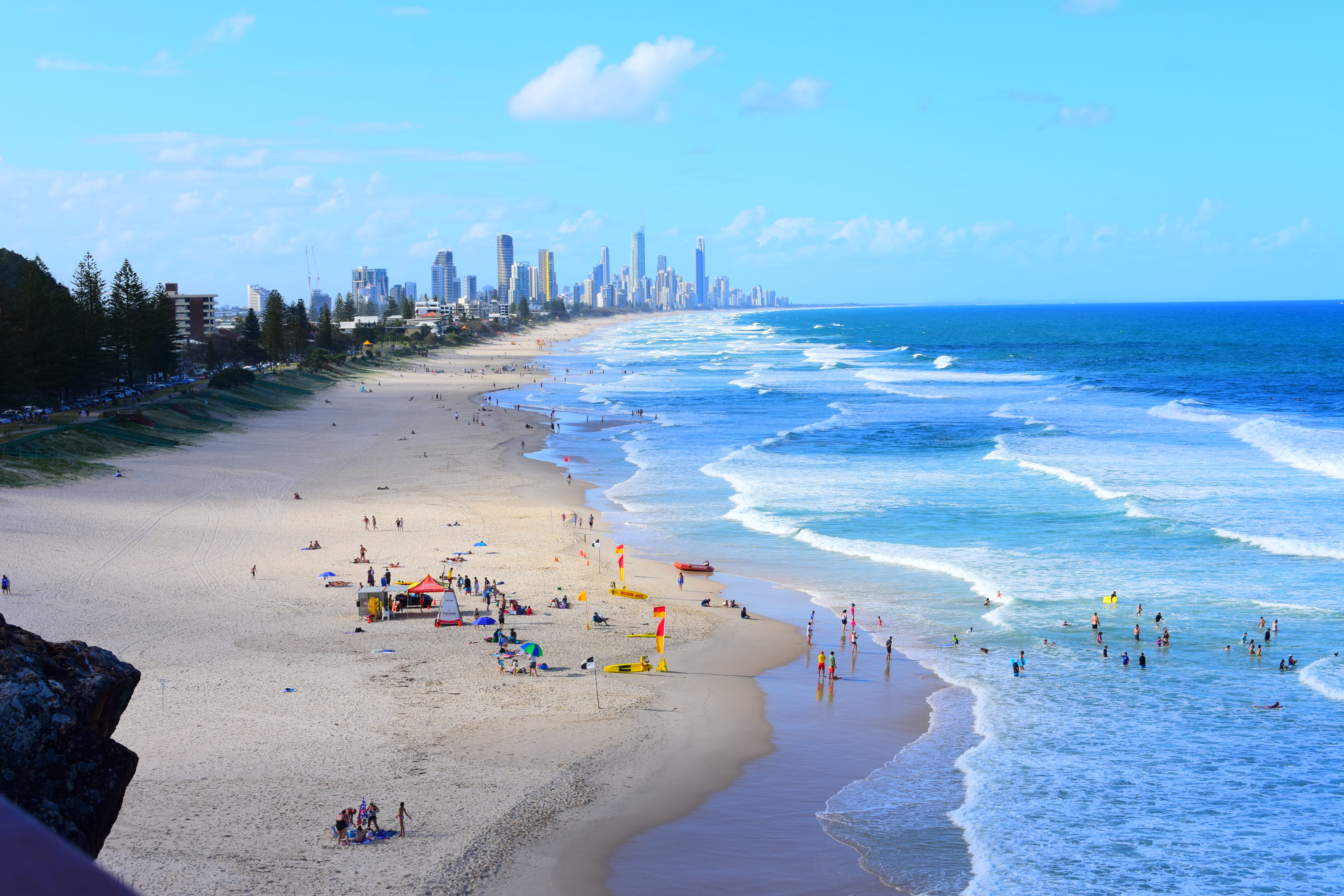 water, crowd, beauty in nature, 5K, sea, nature, lifestyles, horizon over water, horizon, sand, leisure activity, large group of people, australia, group of people, HD Wallpaper