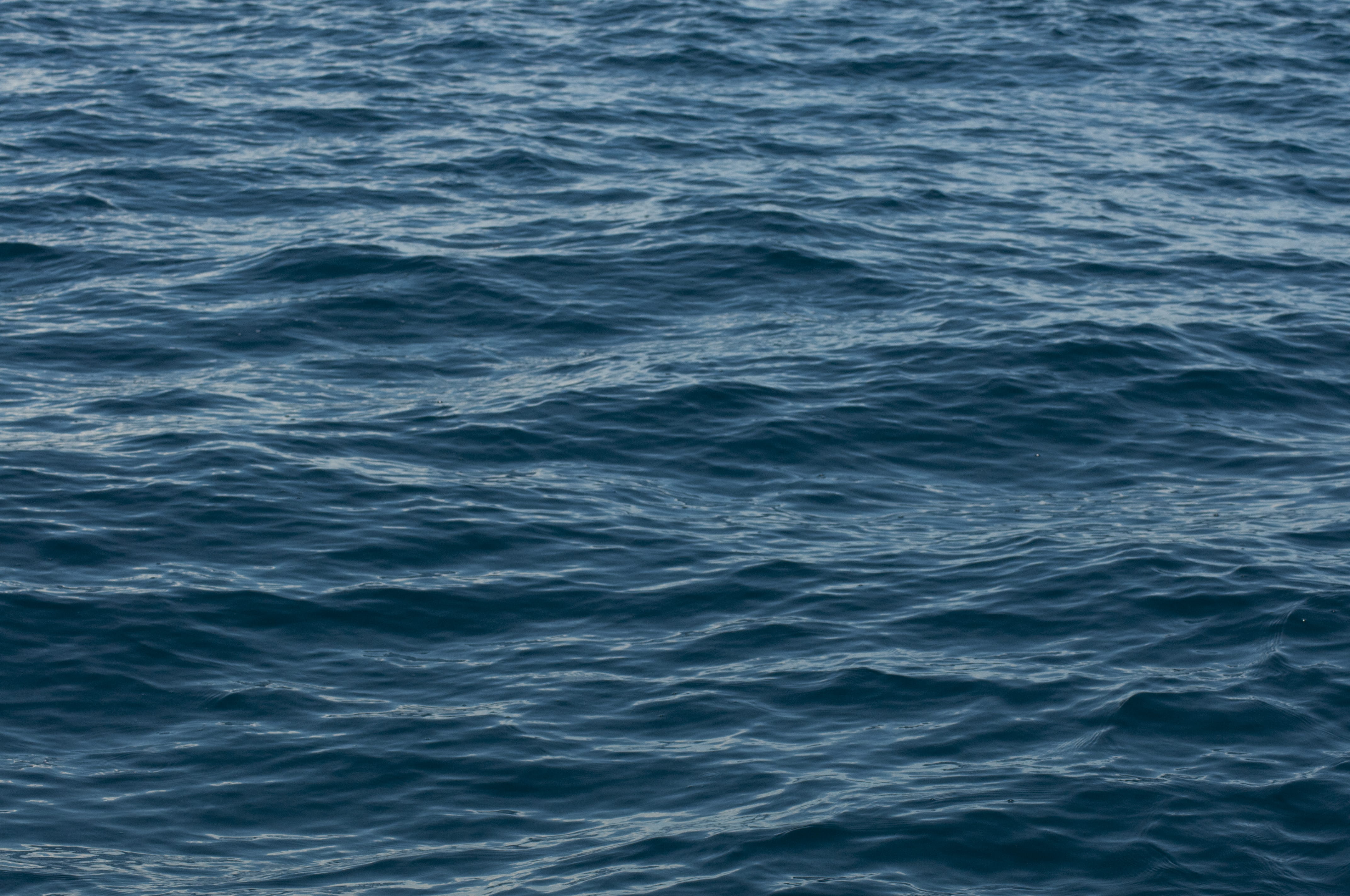 backgrounds, flowing water, motion, malé, nature, outdoors, waterfront, water surface, tranquility, blue, travel, deep waters, maldives, water, beauty in nature, HD Wallpaper