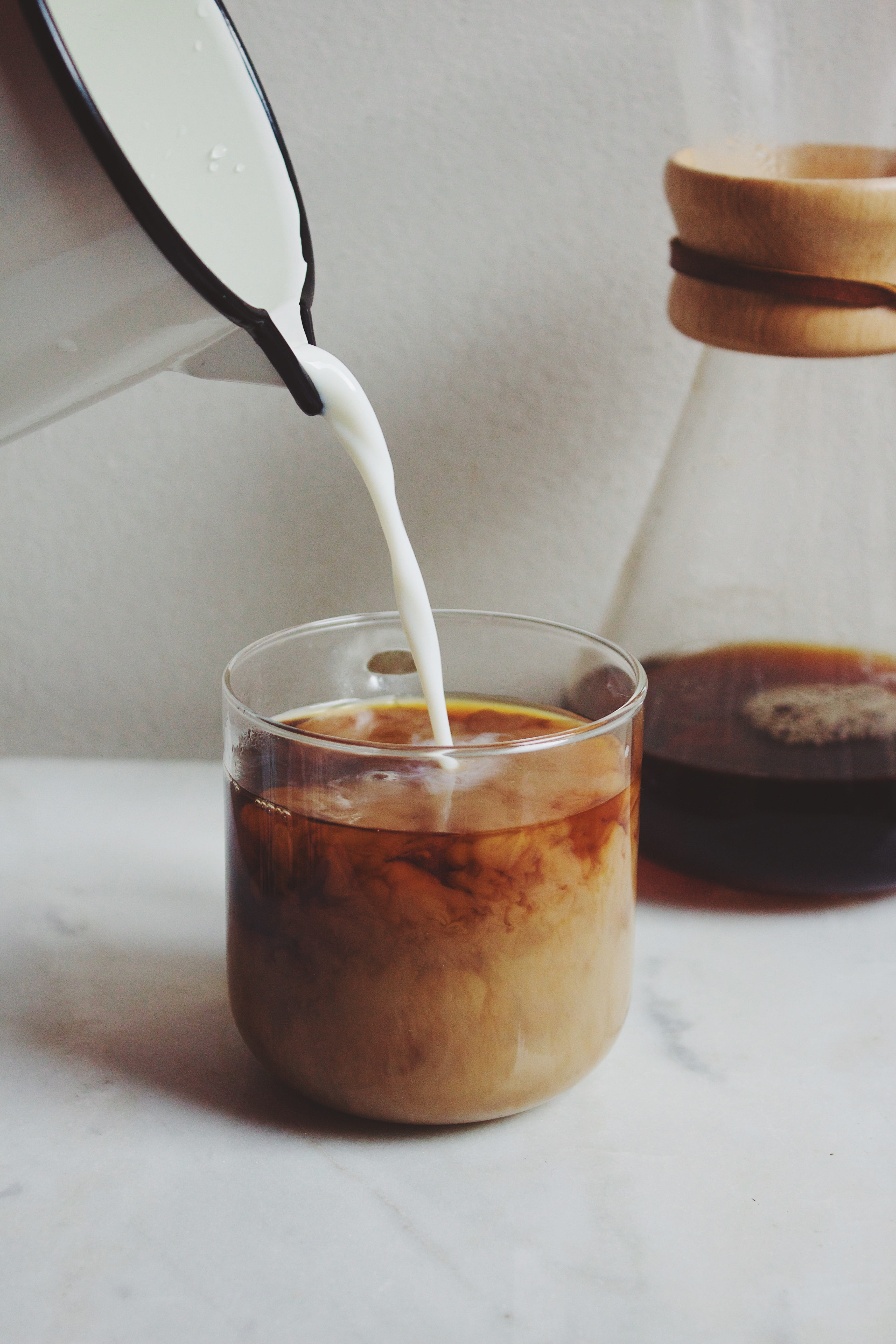 freshness, cyprus, coffee, refreshment, cup, food, relaxation, breakfast, morning, food and drink, motion, 5K, milk, coffee cup, dairy product, still life, Phone HD Wallpaper