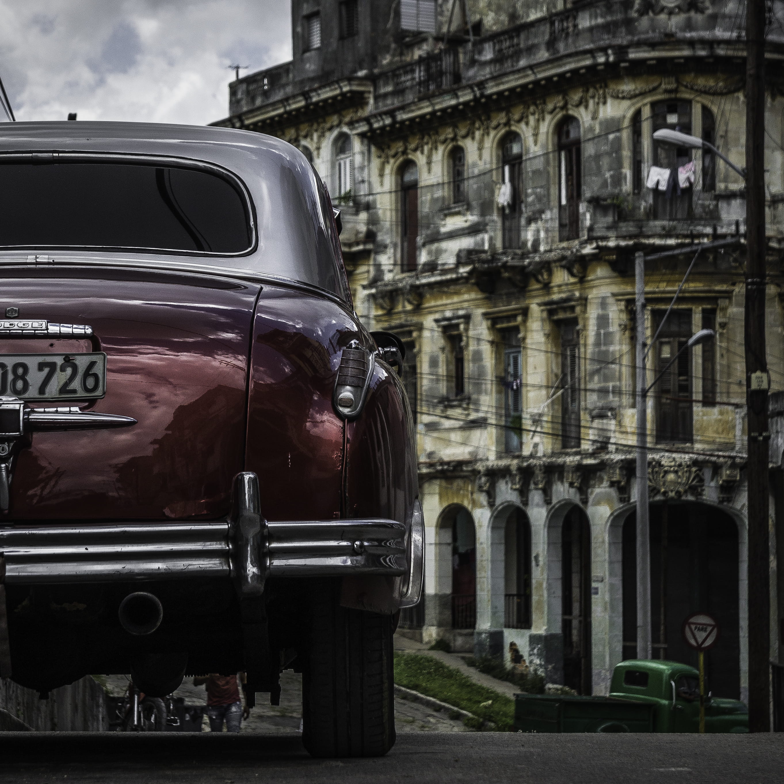 day, building exterior, built structure, cubanlensphotography, cars, ilovecuba, window, havana, architecture, vintagecars, habana, land vehicle, building, Phone HD Wallpaper