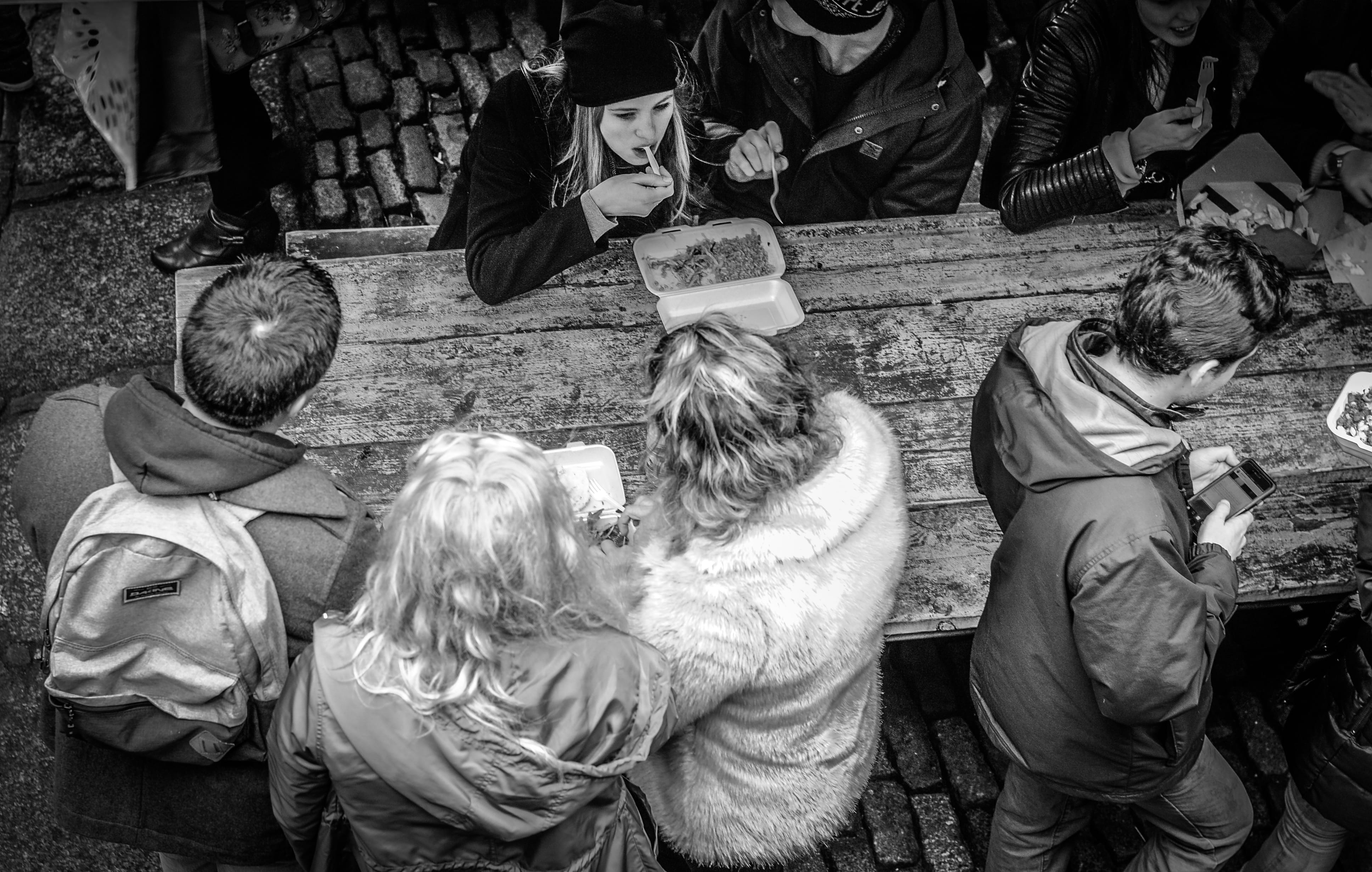 crowd, england, men, belief, outdoors, high angle view, spirituality, eating, real people, uk, group, food, camden, day, together, large group of people, HD Wallpaper