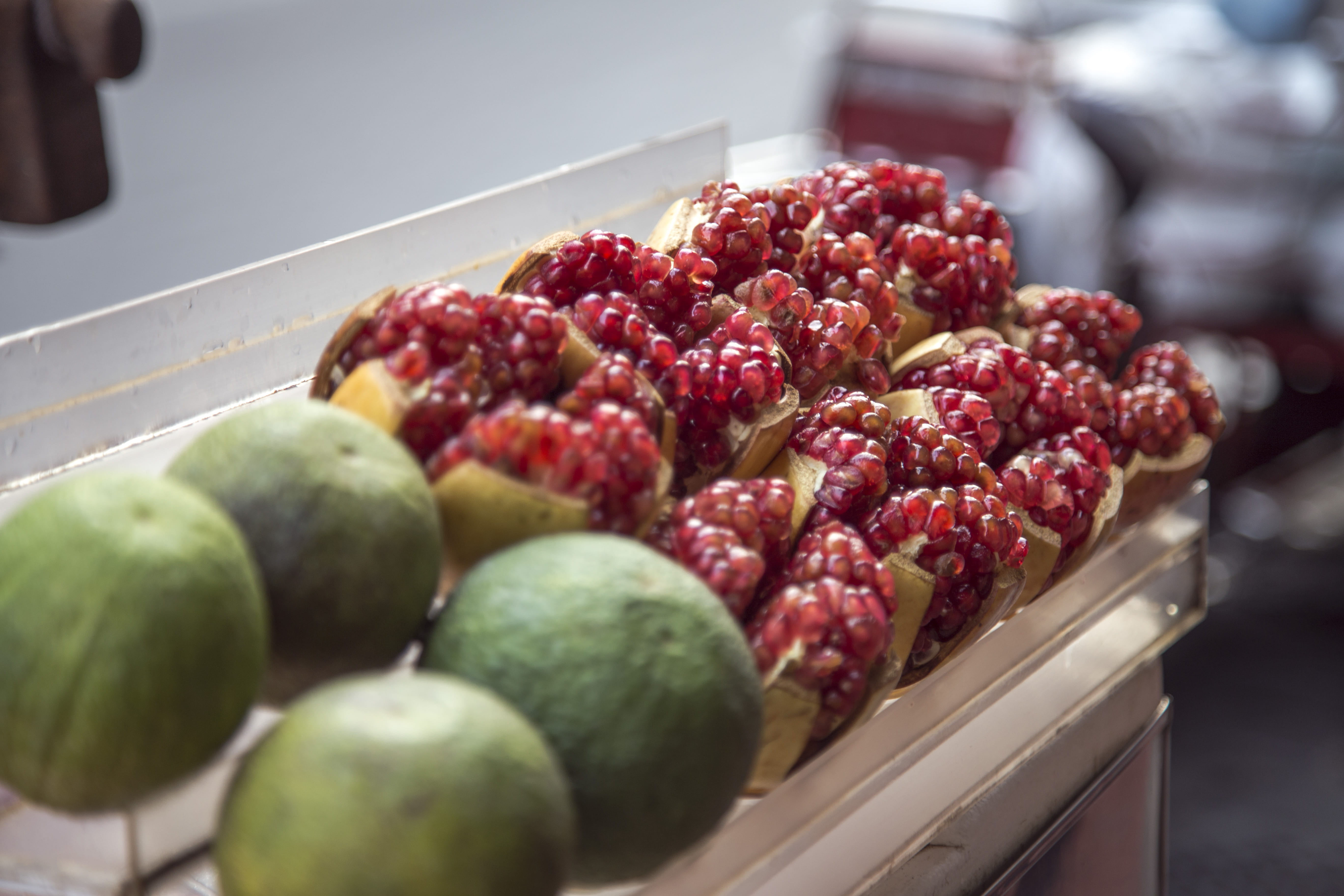 no people, healthy, ripe, choice, dieting, wellbeing, market, abundance, variation, day, freshness, tropical fruit, market stall, street, fruit, close-up, HD Wallpaper