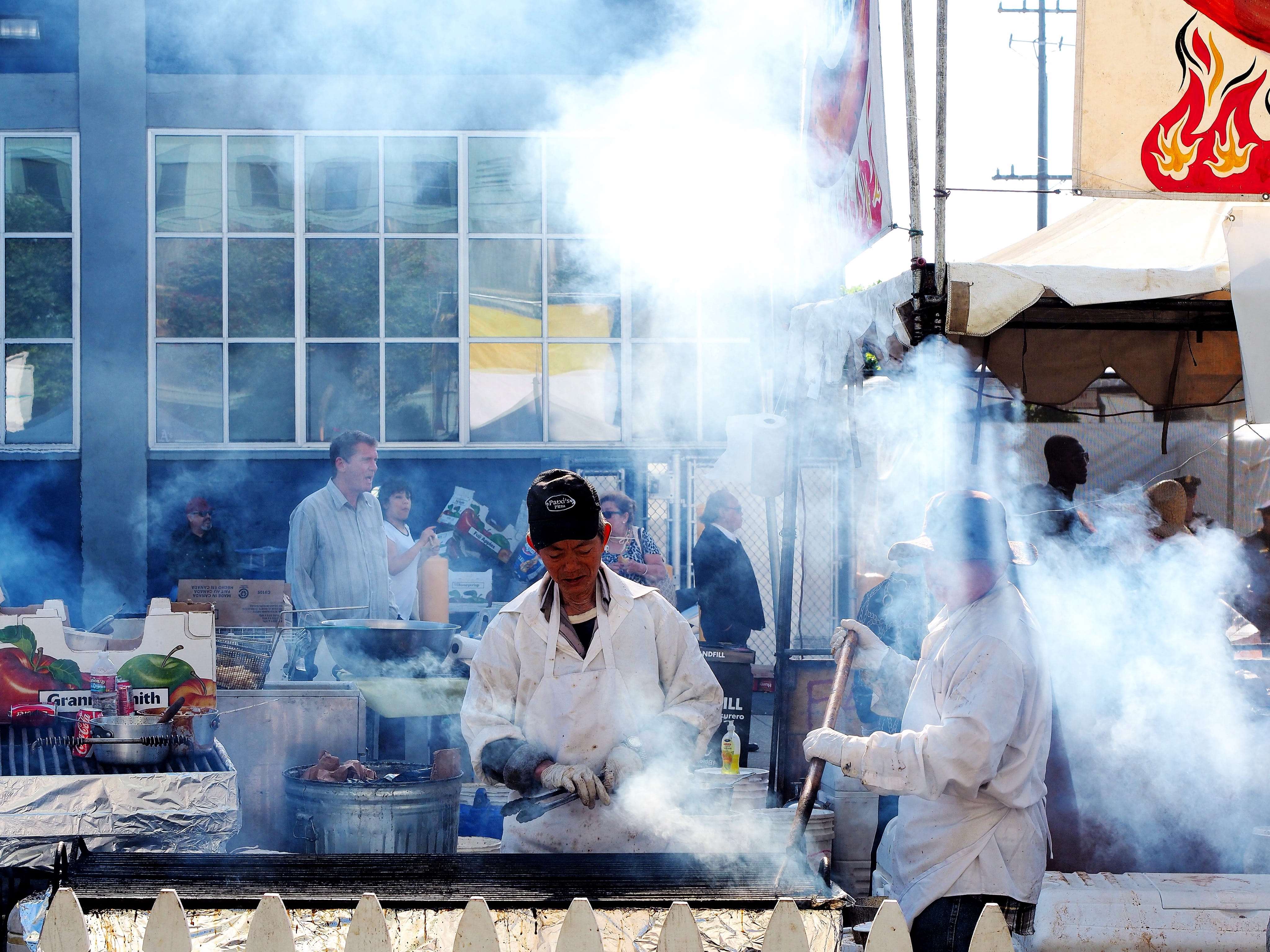 smoke - physical structure, activity, outdoors, carnival, united states, motion, group of people, day, mission district, adult, people, coworker, city, HD Wallpaper