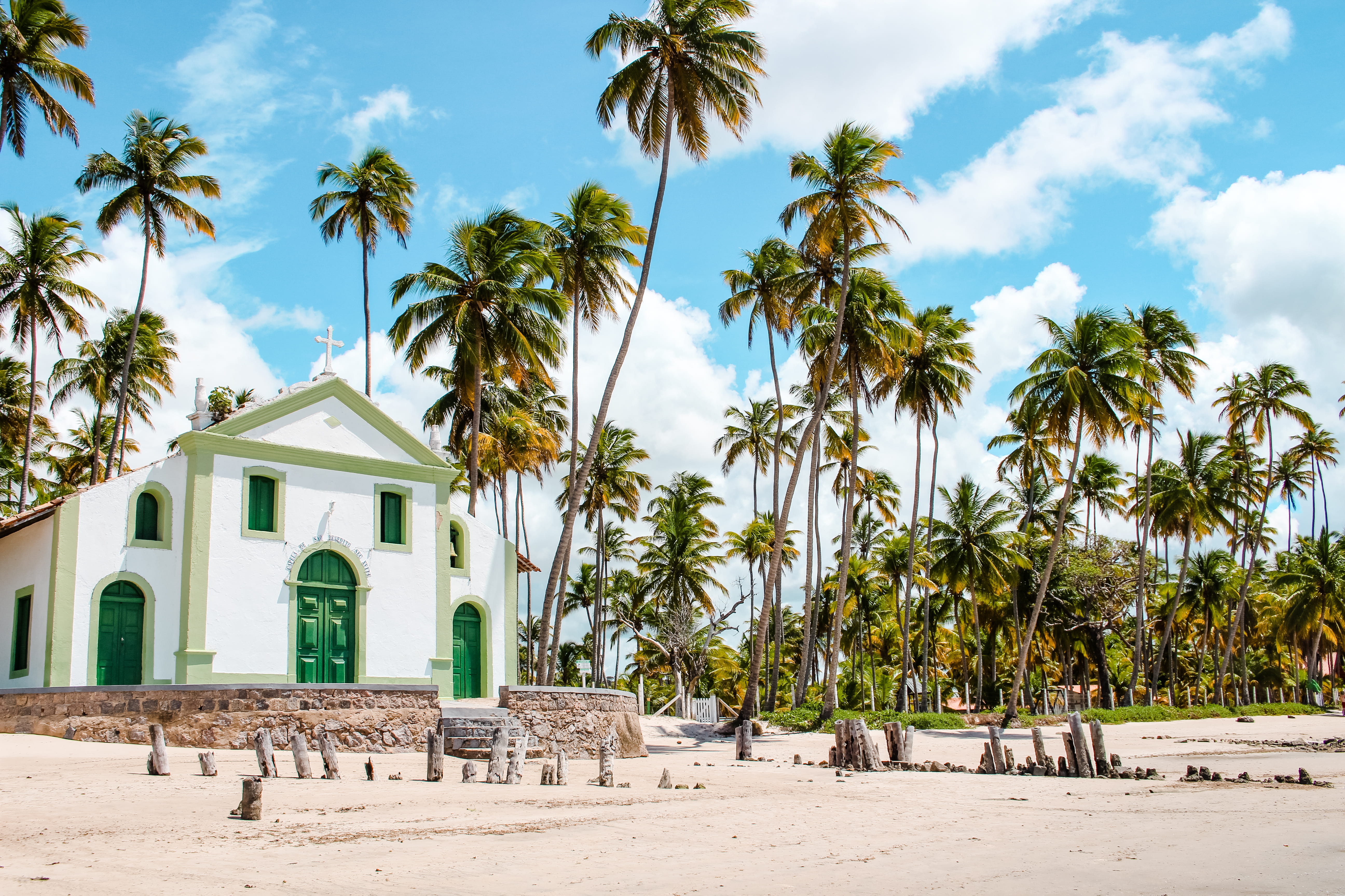 day, pernambuco, trees, building exterior, cloud - sky, white, carneiros, green color, beauty in nature, near, tropical climate, beach, 5K, sand, scenics - nature, HD Wallpaper