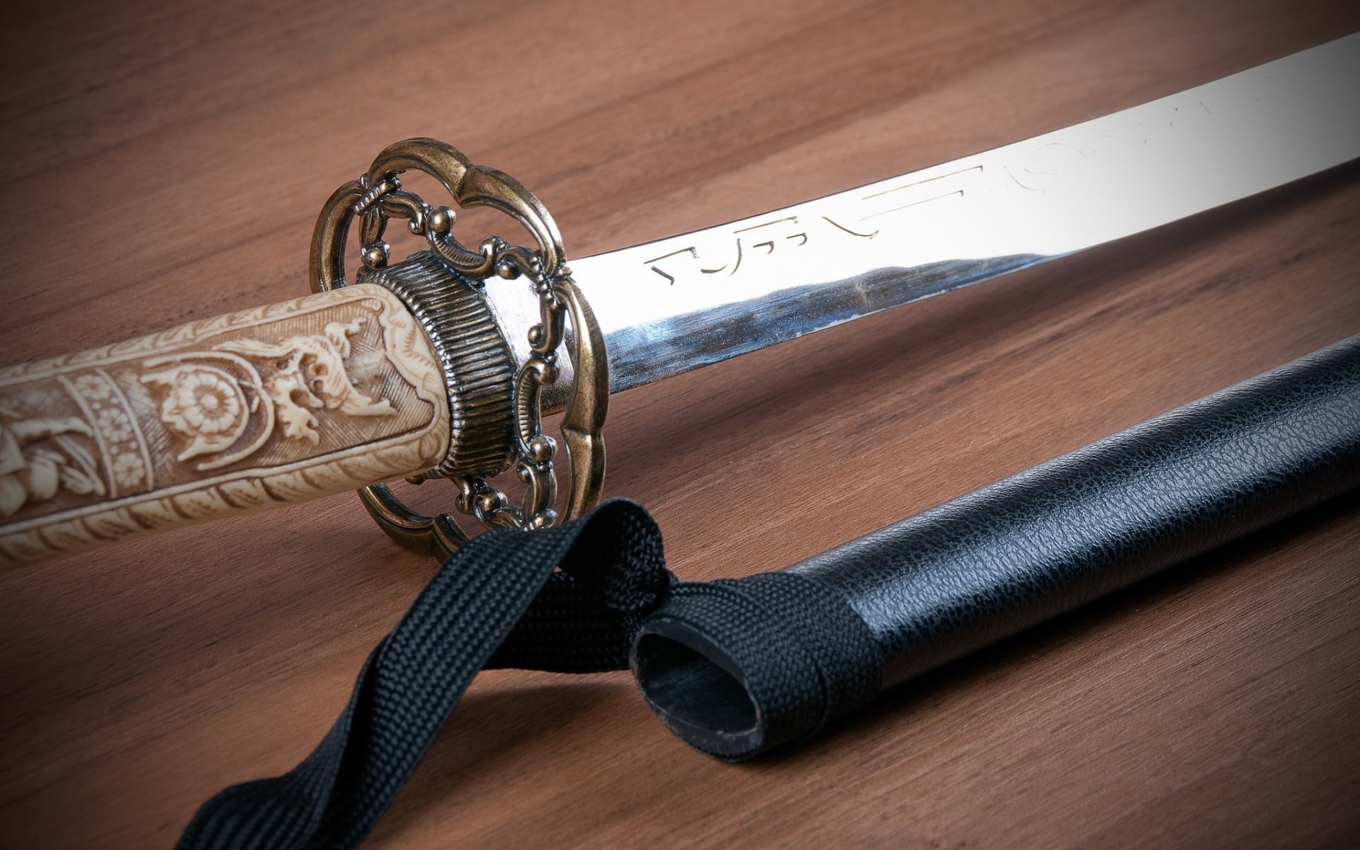 indoors, safety, sword, high angle view, wood, security, protection, metal, black, key, technology, wood - material, katana, silver, key ring, 1080P, communication, HD Wallpaper