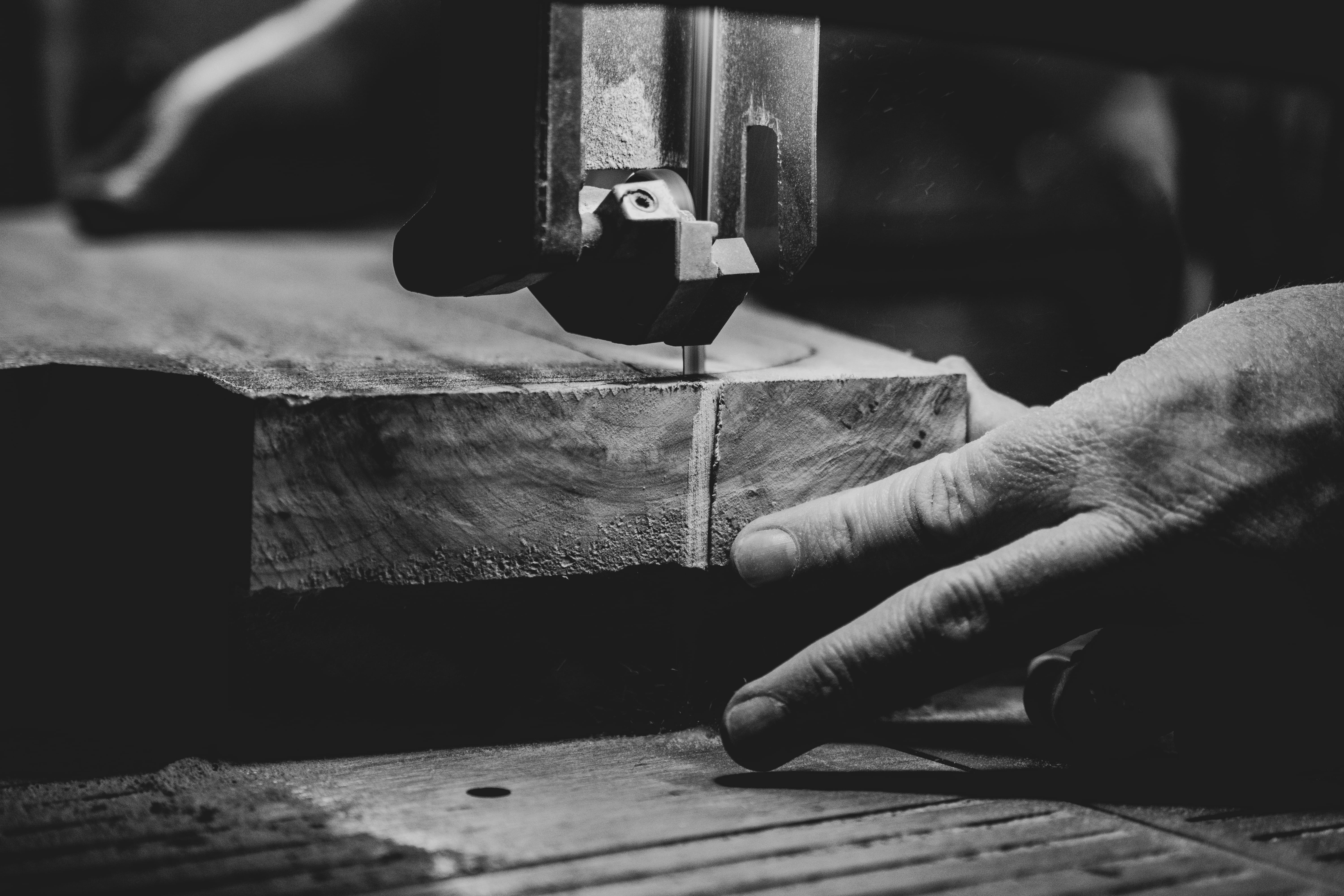 black and white, 5K, art, wood, human hand, workshop, photo, machine, men, photography, create, slab, tool, unrecognizable person, human, wood-working, HD Wallpaper
