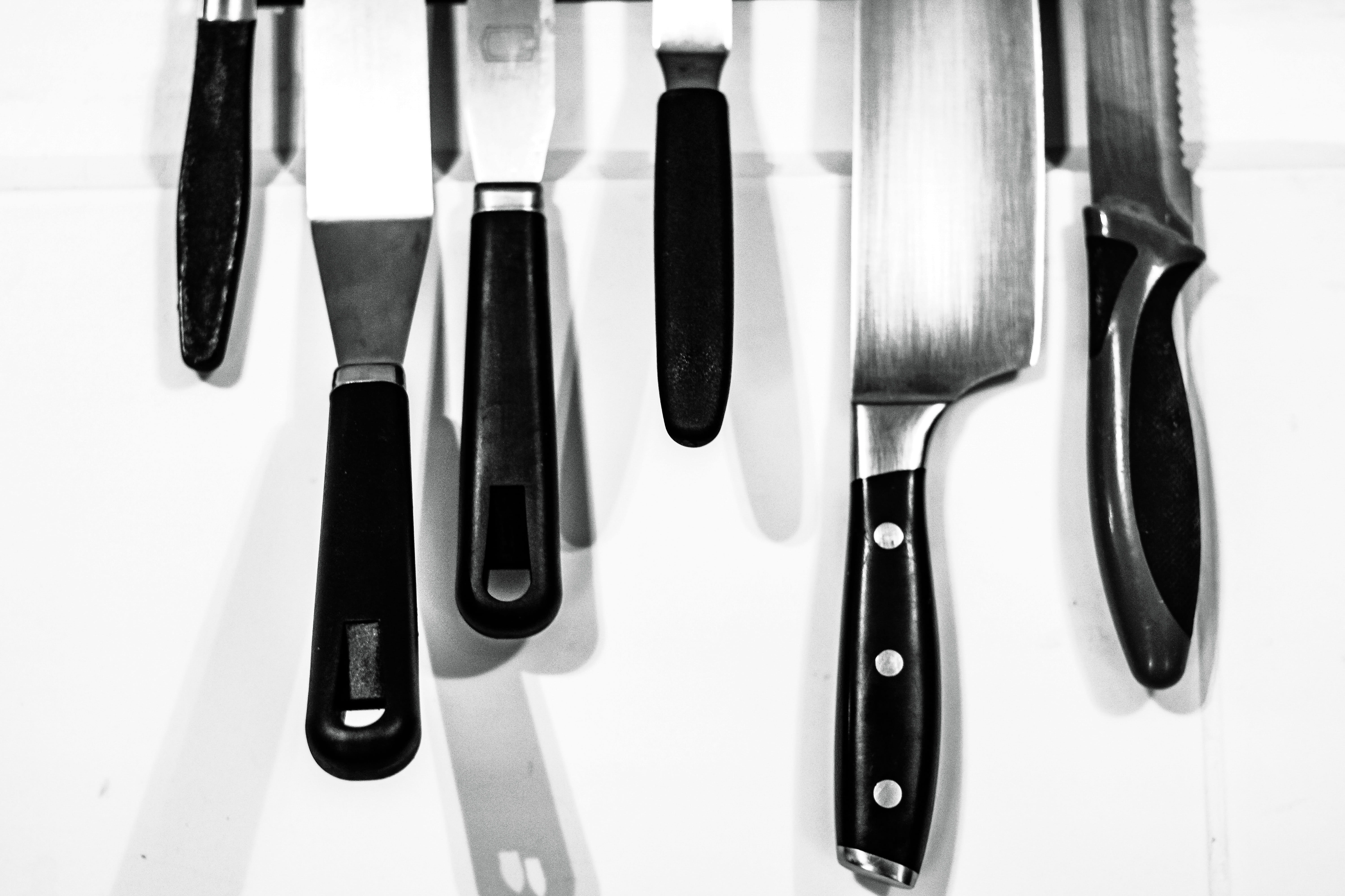 hanging, blades, lot, household equipment, alloy, silver colored, no people, equipment, kitchen utensil, black, kitchenware, kitchen, murat, metal, variation, HD Wallpaper