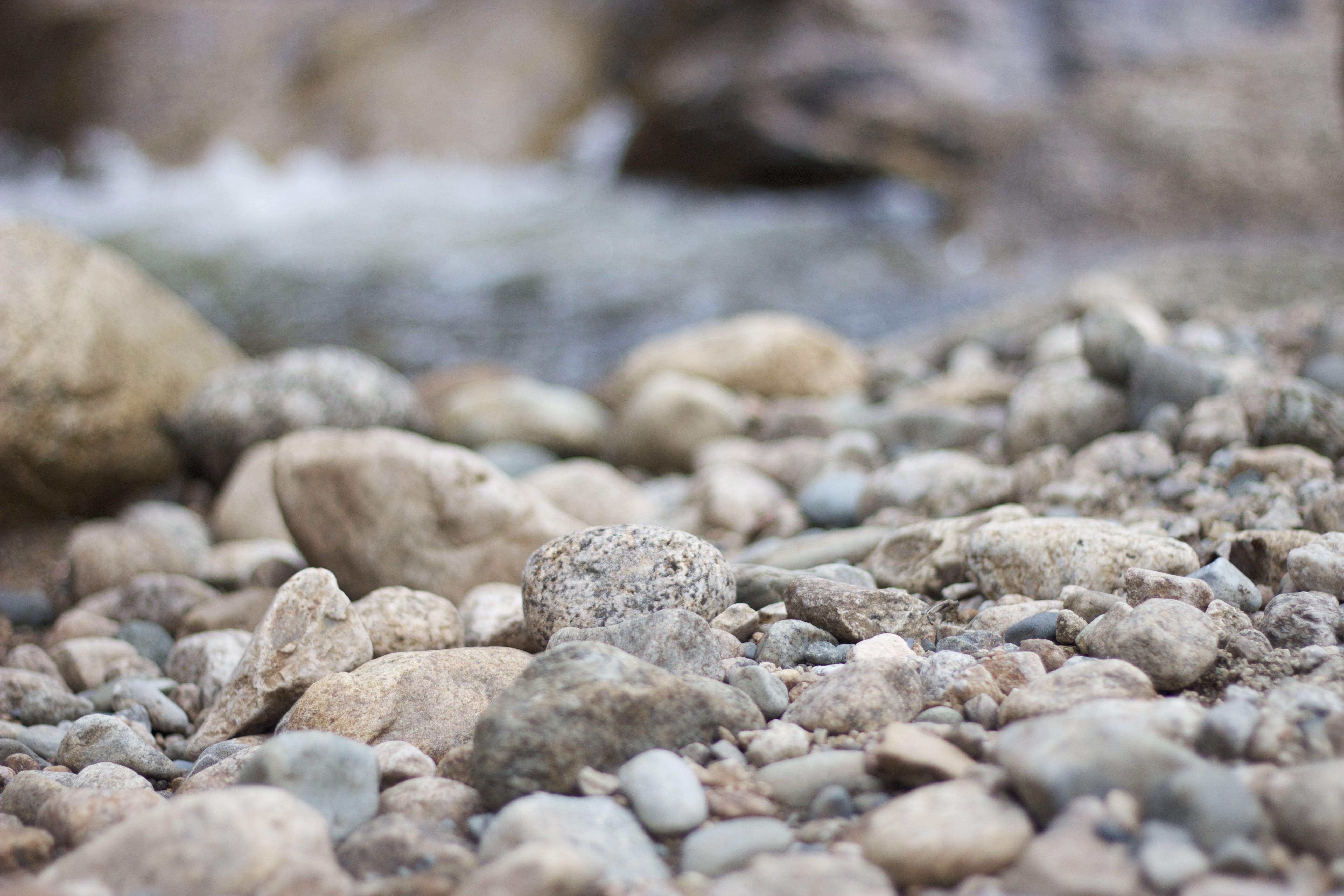 natural, closeup, outdoors, sea, large group of objects, selective focus, stone, close-up, day, river, flints, beach, waterside, 5K, material, nature, HD Wallpaper