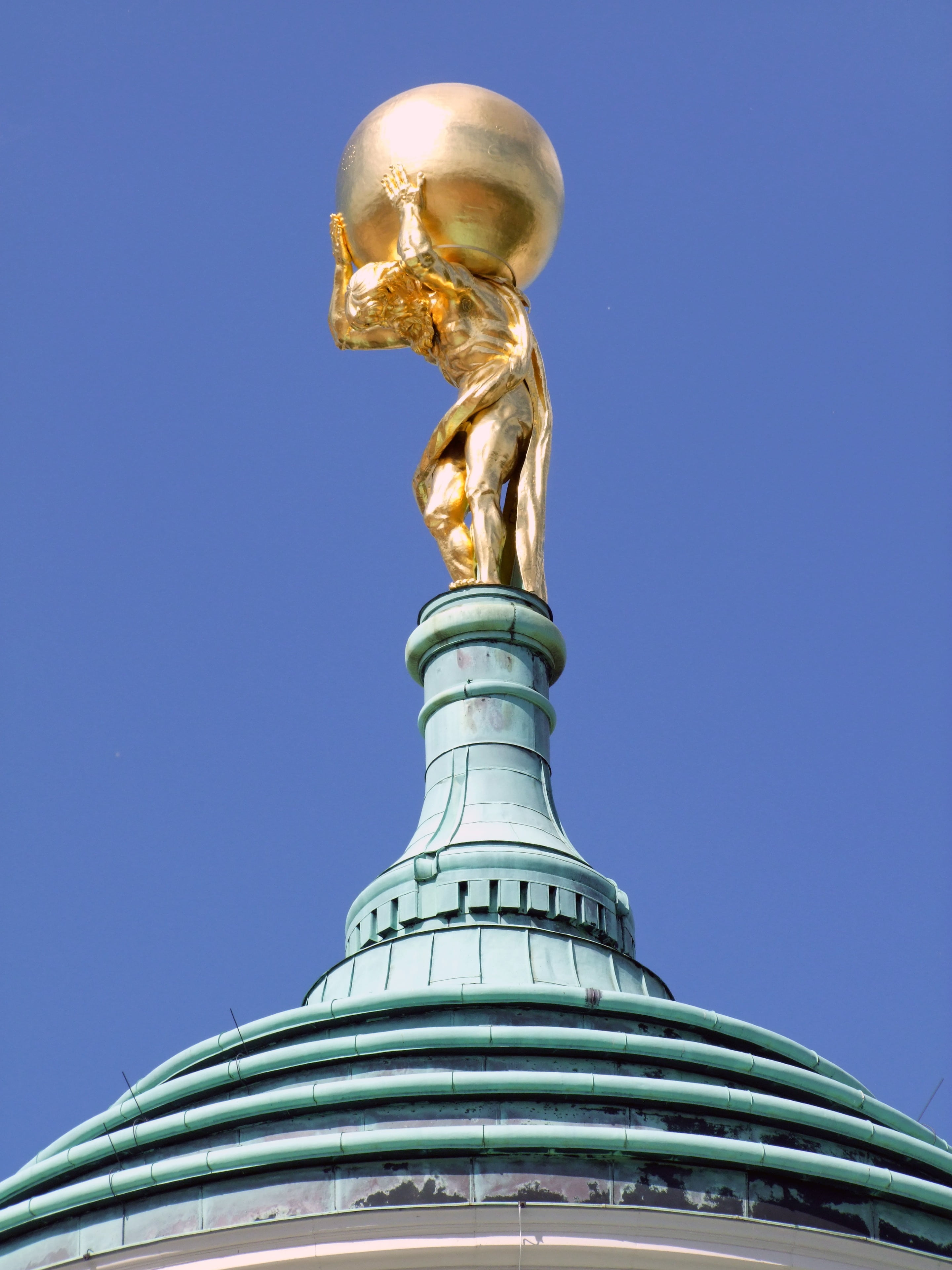 female likeness, history, clear sky, statue, famous Place, potsdam, architecture, museum, representation, sculpture, nature, low angle view, roof top, atlas, Phone HD Wallpaper