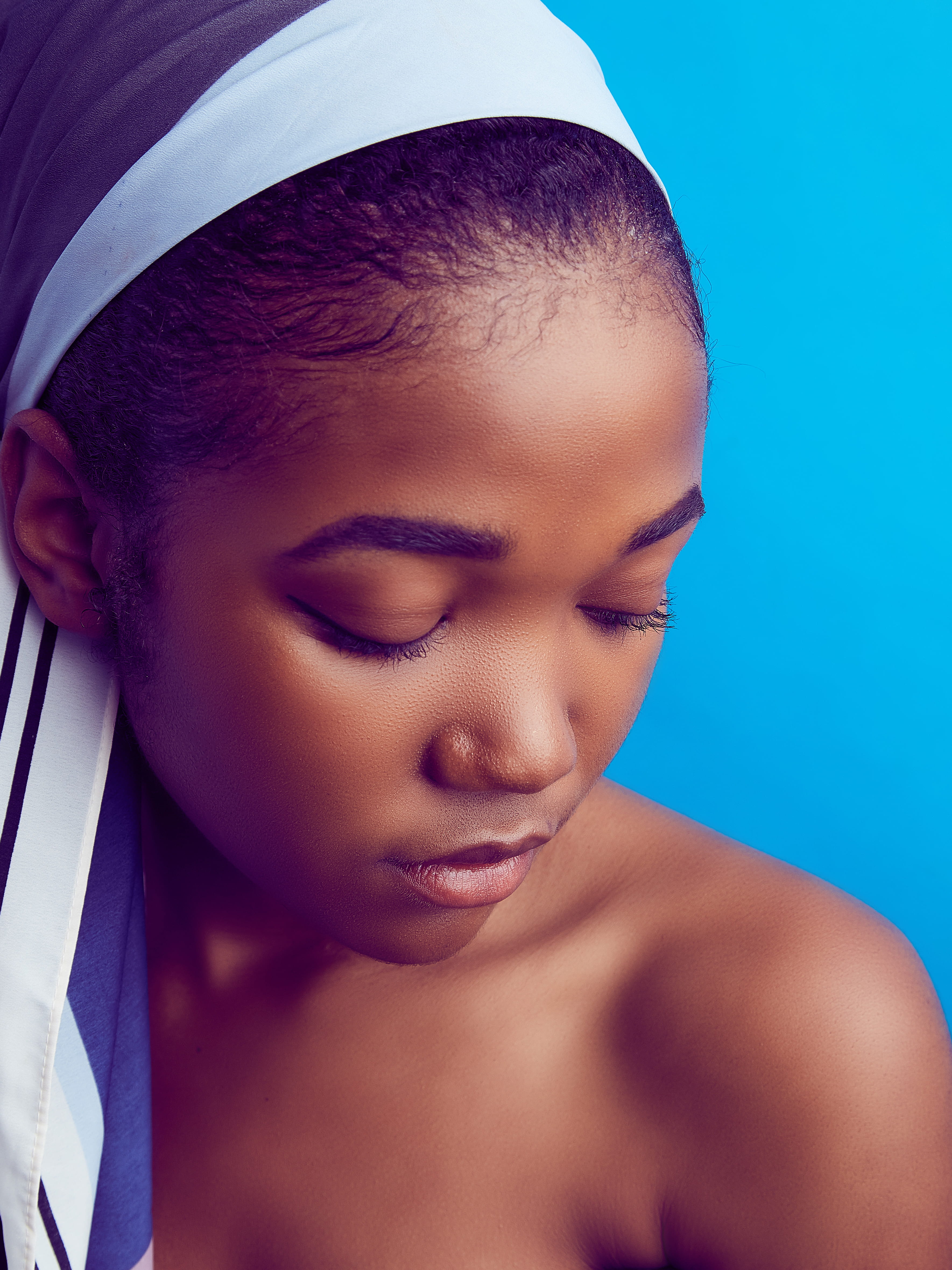 swimming pool, caribbean, face, childhood, blue, person, real people, young adult, jamaican, skin, human face, child, brown, 4K, eyes closed, shirtless, Phone HD Wallpaper