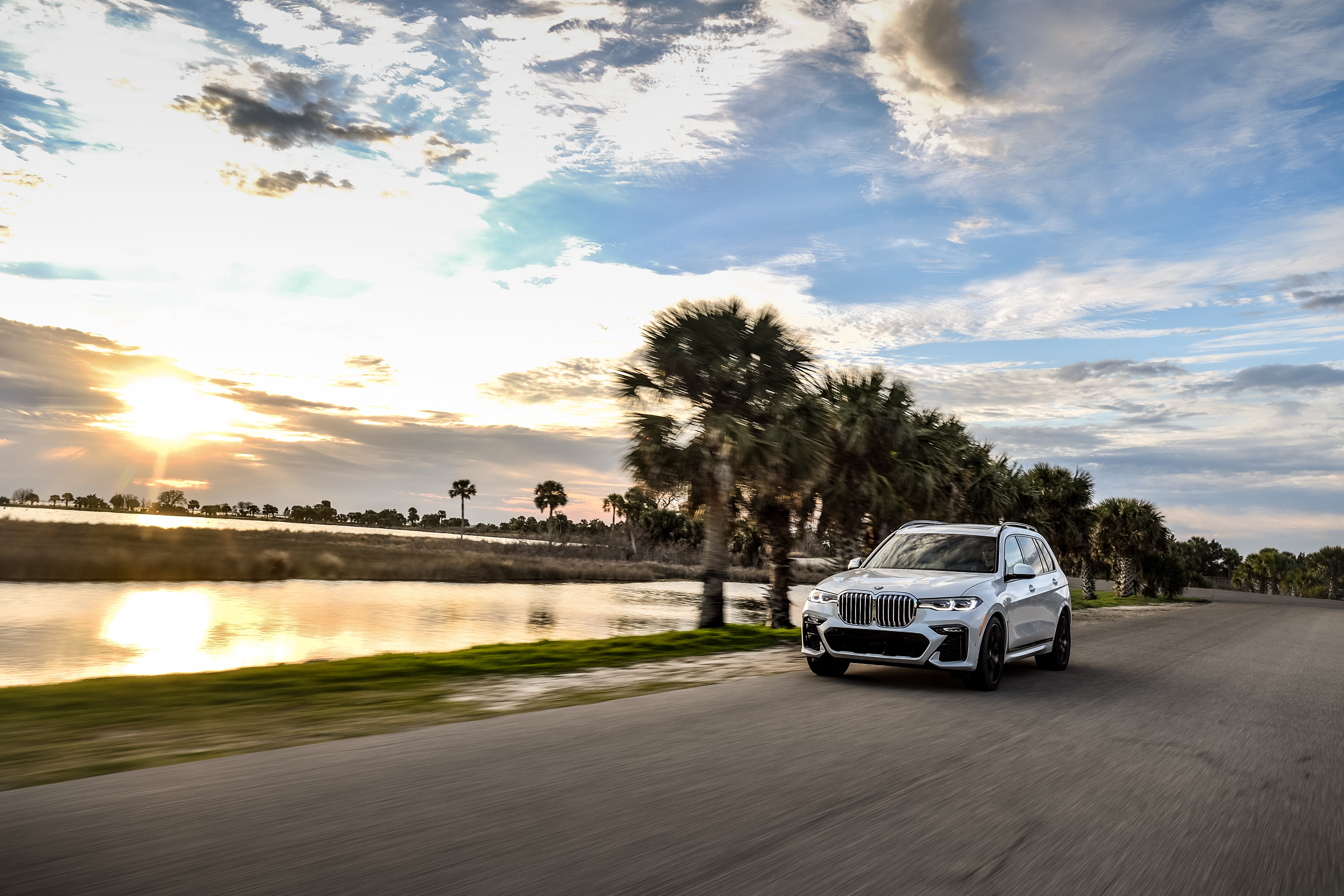 Luxury Car, 5K, SUV, Car, Vehicle, BMW X7, White Car, BMW, HD Wallpaper