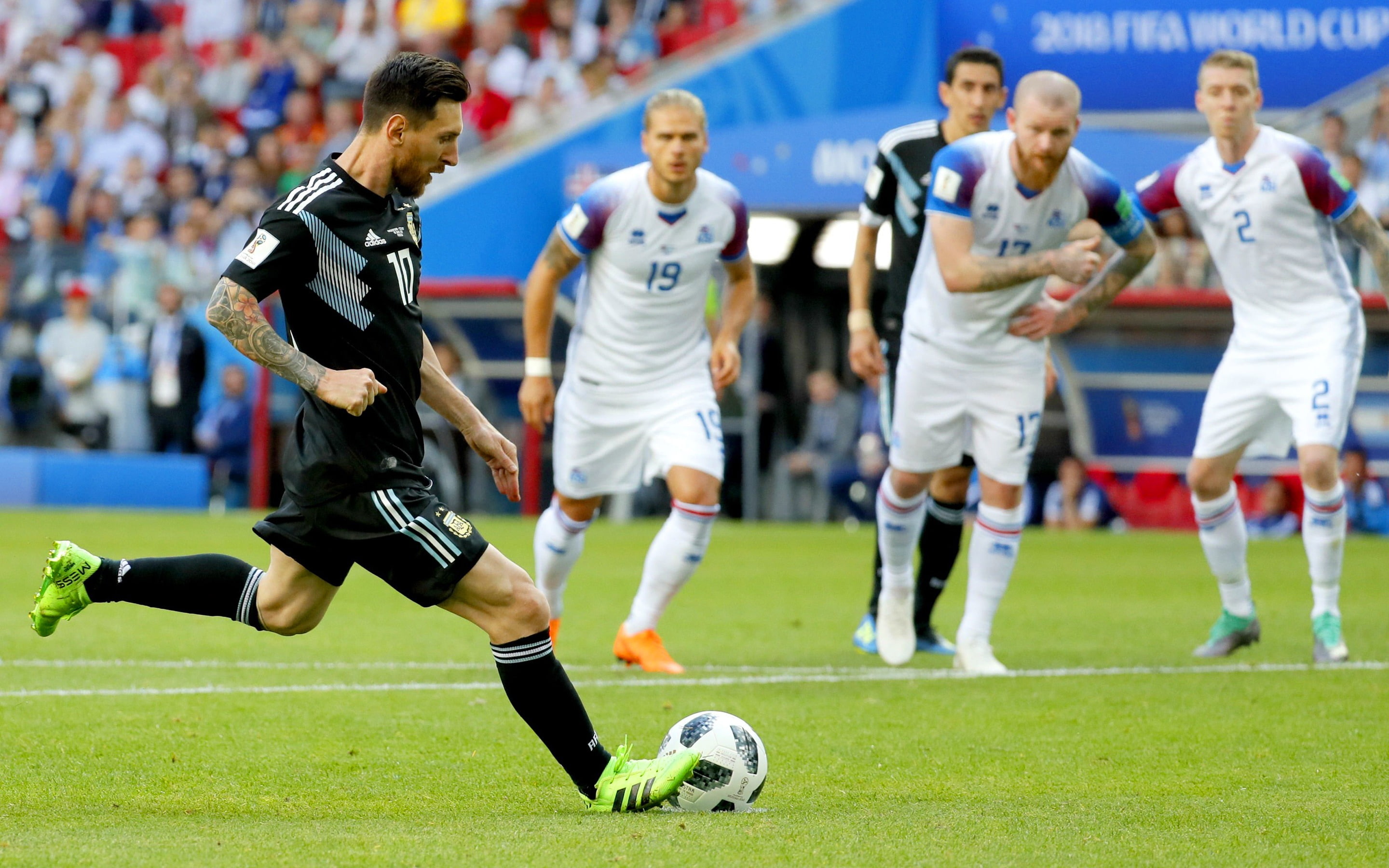 sportsman, sports clothing, grass, athlete, group of people, match - sport, sports equipment, fifa, ball, sport, 2K, soccer player, focus on foreground, HD Wallpaper
