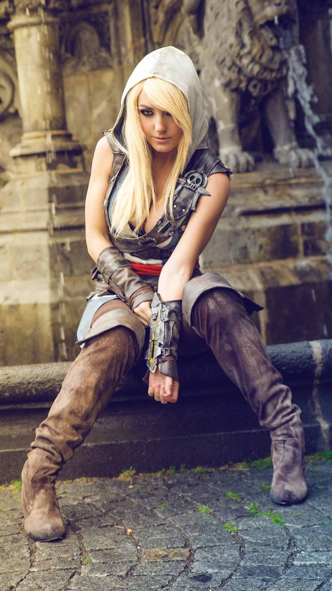 Jessica Nigri, cleavage, Edward Kenway, women, 1080P, Blonde, Phone HD Wallpaper