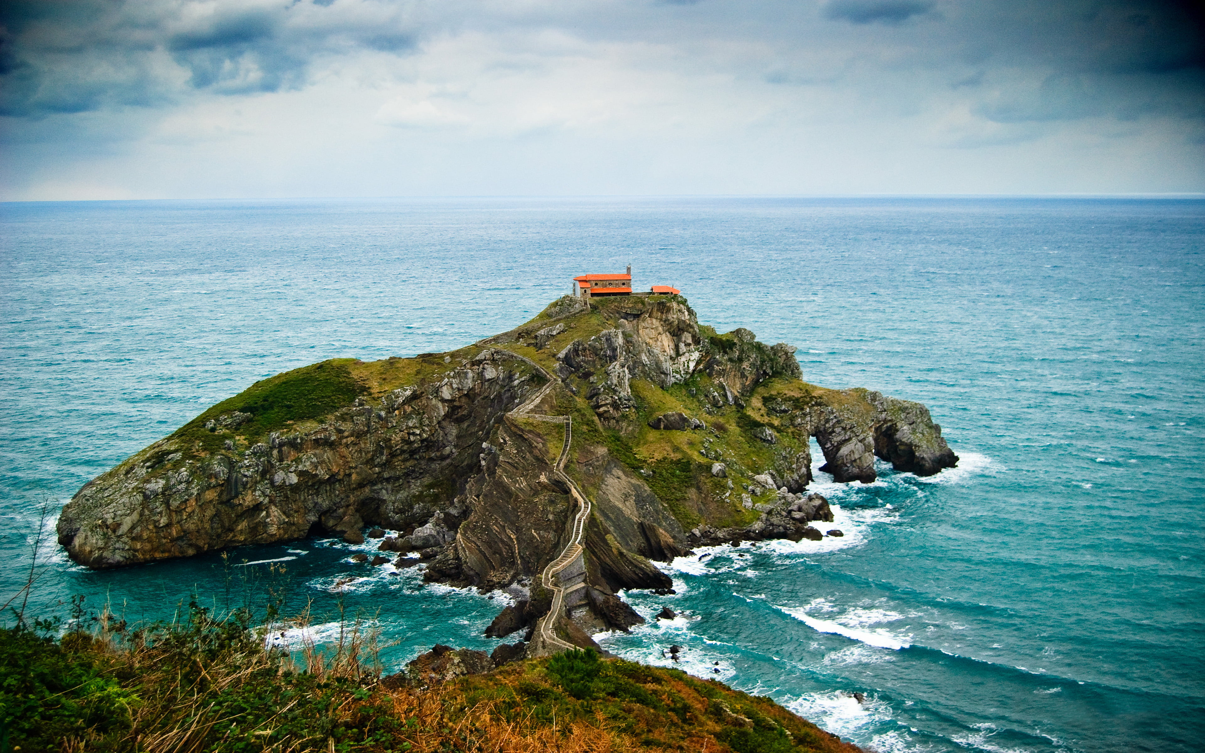 solid, outdoors, no people, water, basque, tranquil scene, 4K, country, sea, lighthouse, rocky coastline, rock - object, rock formation, island, coast, HD Wallpaper