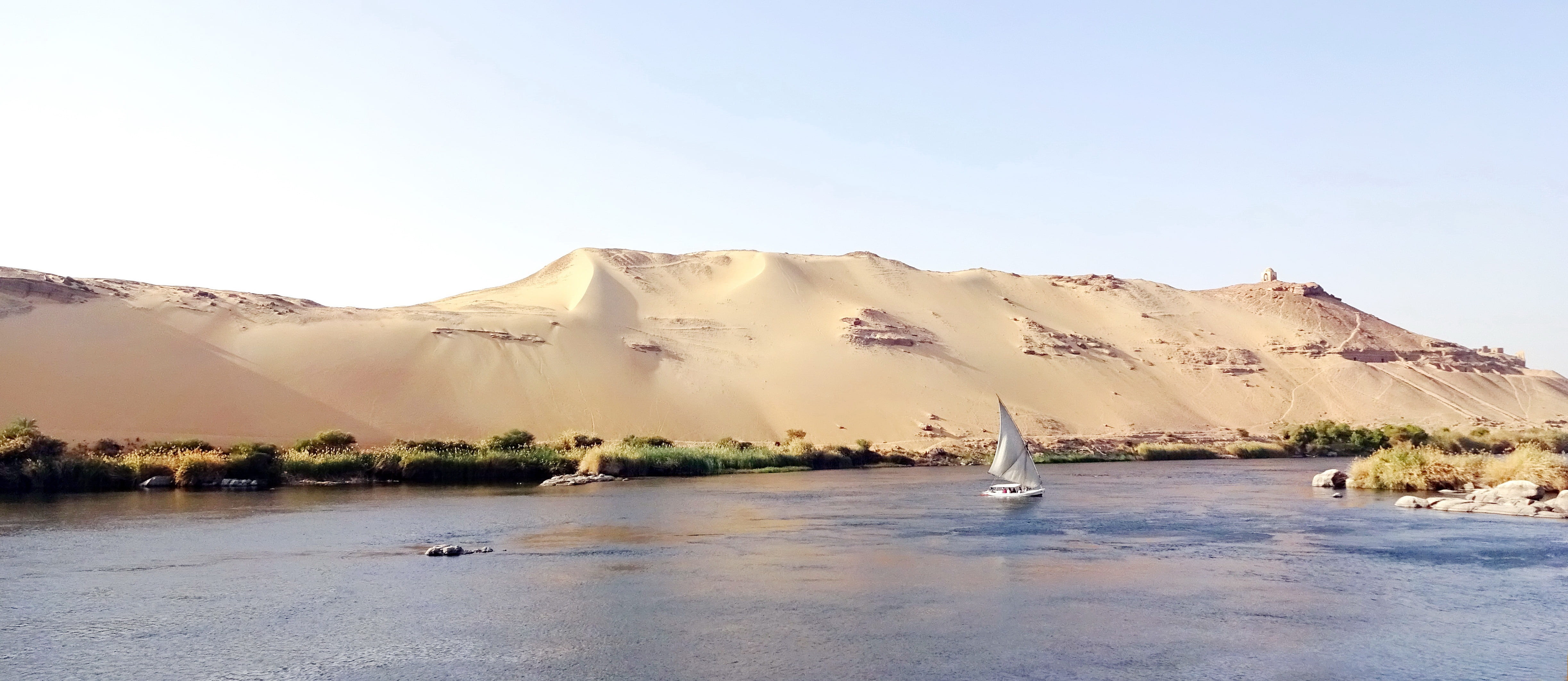 lagoon, beauty in nature, environment, felucca, panorama, desert, 4K, plant, travel, reflection, nature, sand, travel destinations, dunes, clear sky, tranquil scene, HD Wallpaper