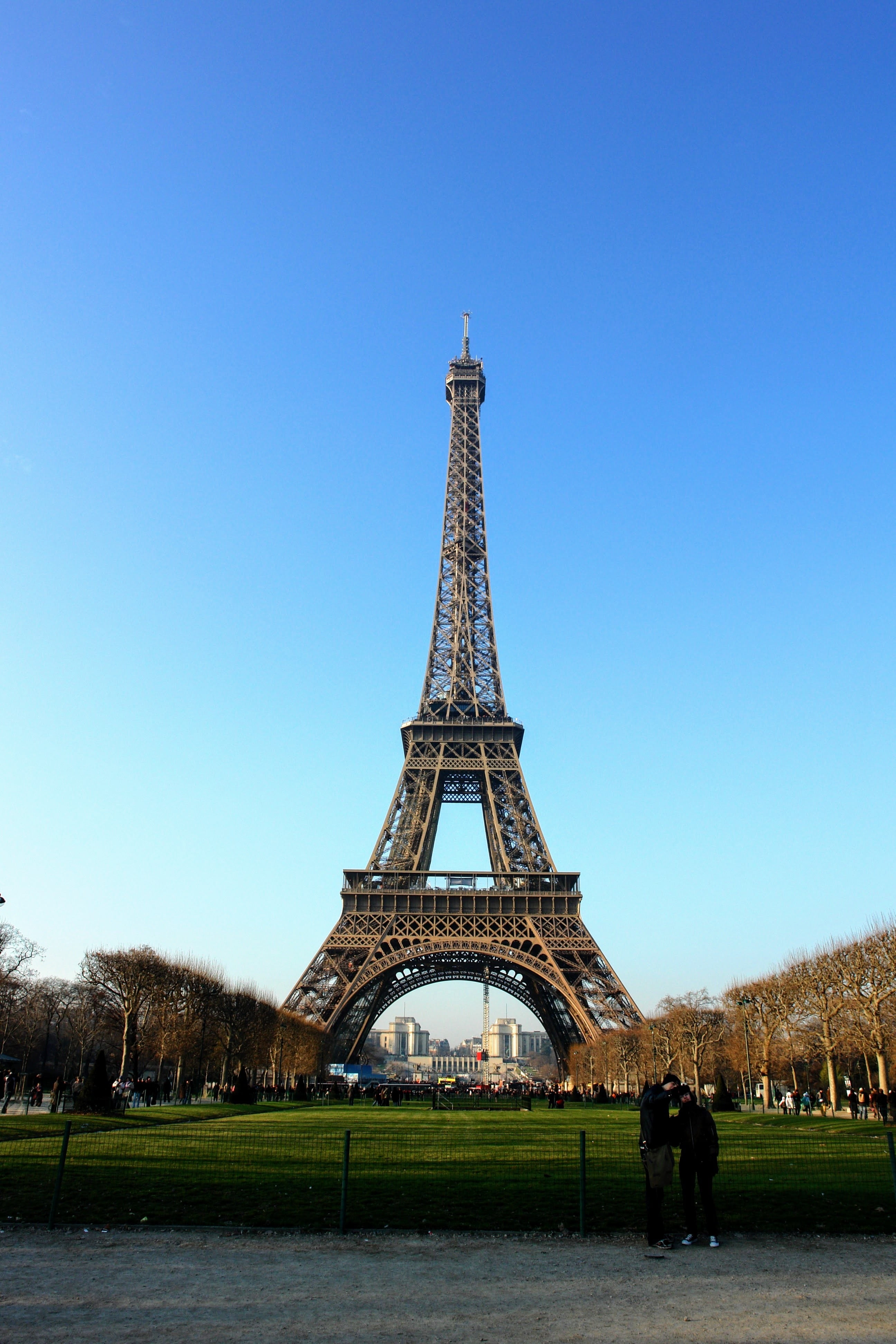 standing, city, landmark, person, architecture, france, two, eiffel, the past, spire, travel, tall - high, attraction, eiffel tower, nature, worlds fair, Phone HD Wallpaper