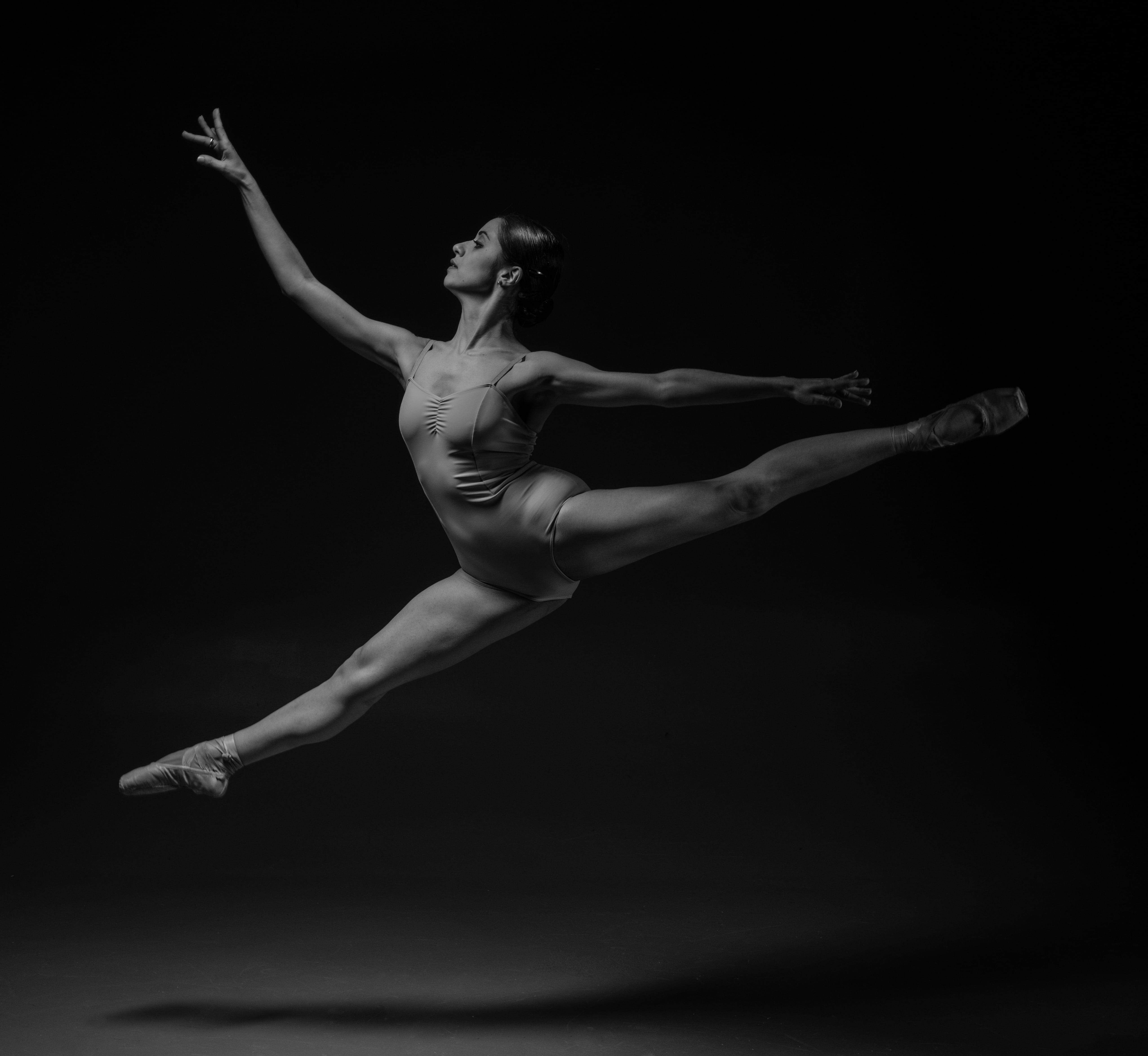 elegance, agility, flexibility, room, ballerina, black, ballet, skill, grace, motion, human limb, sport, beautiful woman, black and white, people, performance, HD Wallpaper