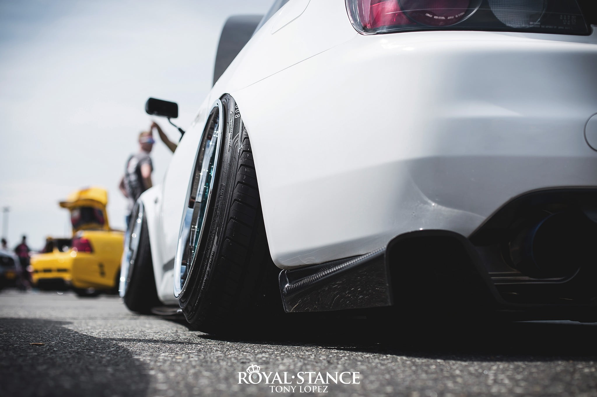 close-up, yellow cars, focus on foreground, transportation, land vehicle, car, wheel, real people, mode of transportation, white cars, road, camber, outdoors, HD Wallpaper