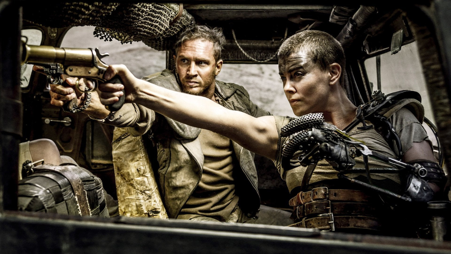Max Rockatansky, protection, mid adult men, mid adult, occupation, young adult, Tom Hardy, equipment, Charlize Theron, 1080P, adult, people, Movie, waist up, HD Wallpaper