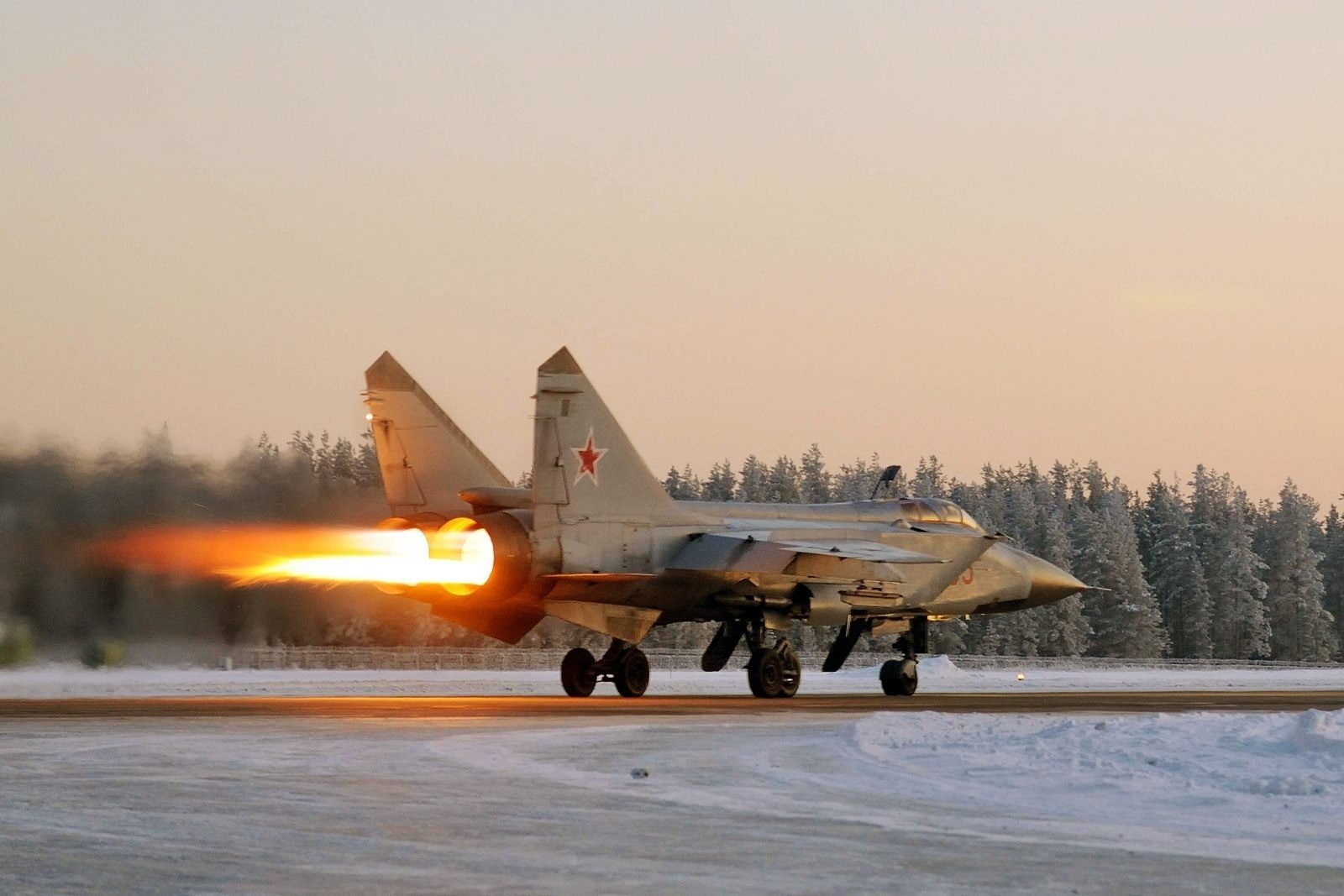 sunset, army, fighter plane, air force, airplane, airport runway, sky, military, Jet Fighters, travel, cold temperature, plane, copy space, air vehicle, HD Wallpaper