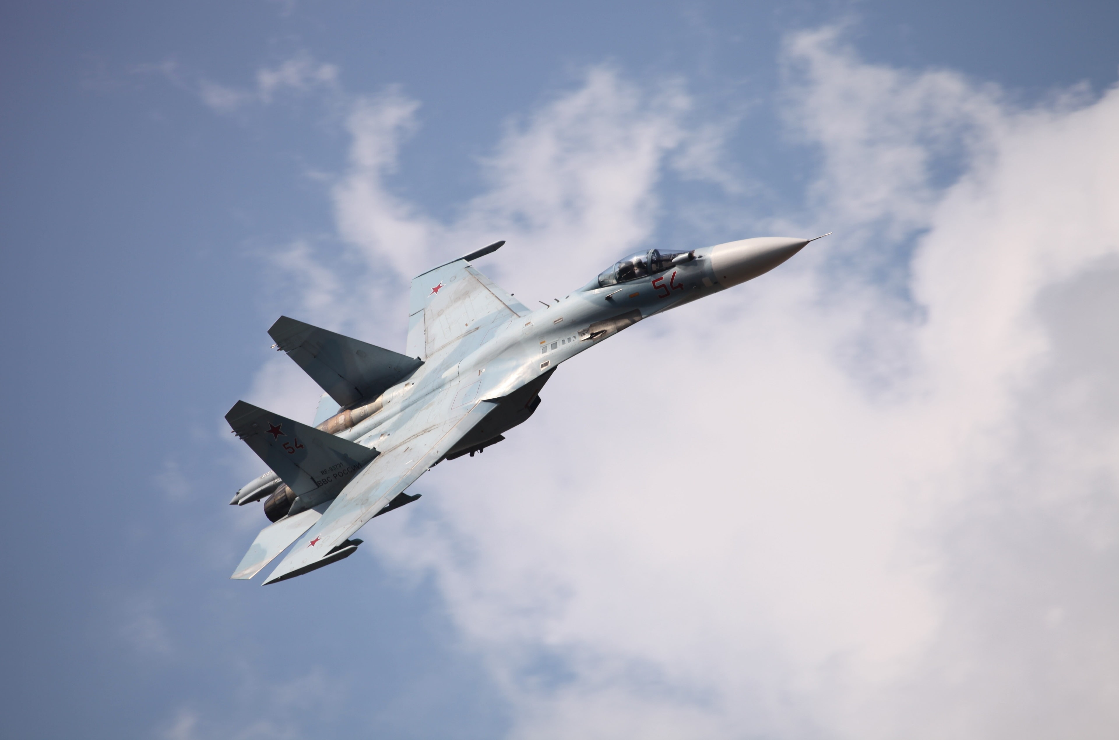 army, low angle view, transportation, above, air force, aerospace industry, travel, no people, mode of transportation, on the move, outdoors, military, HD Wallpaper