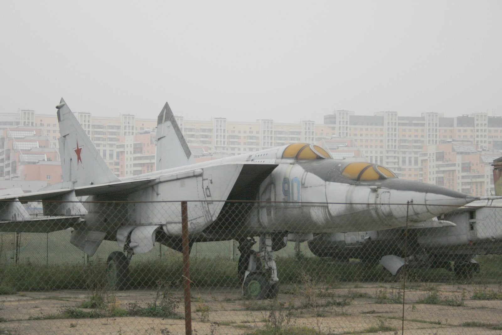 white, jet, boundary, building, weapon, Soviet Union, fence, nature, jet fighter, military aircraft, outdoors, built structure, 720P, transportation, air vehicle, HD Wallpaper