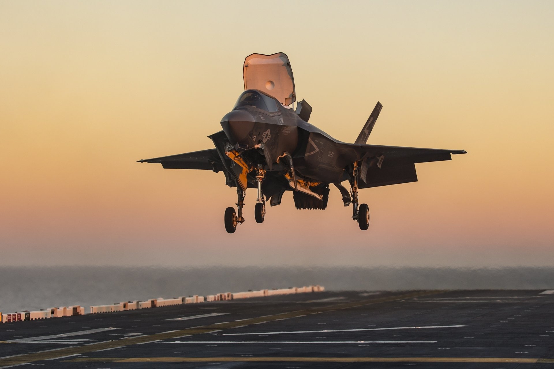 Aircraft, Warplane, Jet Fighter, Lockheed Martin F-35 Lightning II, Jet Fighters, 1080P, HD Wallpaper