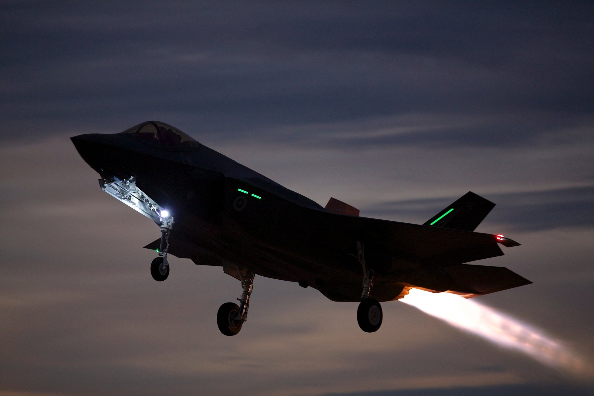 Lockheed Martin F-35 Lightning II, Warplane, Aircraft, Jet Fighters, 1080P, HD Wallpaper