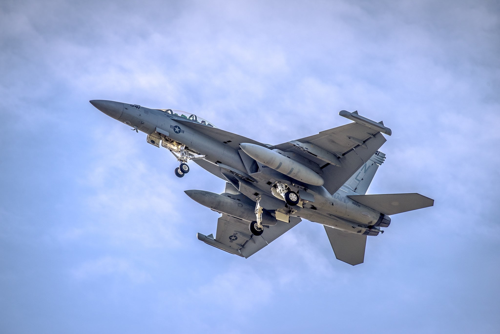 air force, airshow, on the move, mode of transportation, explosive, air vehicle, sky, security, fighter plane, stealth, no people, military, mcdonnell douglas fa 18 hornet, HD Wallpaper