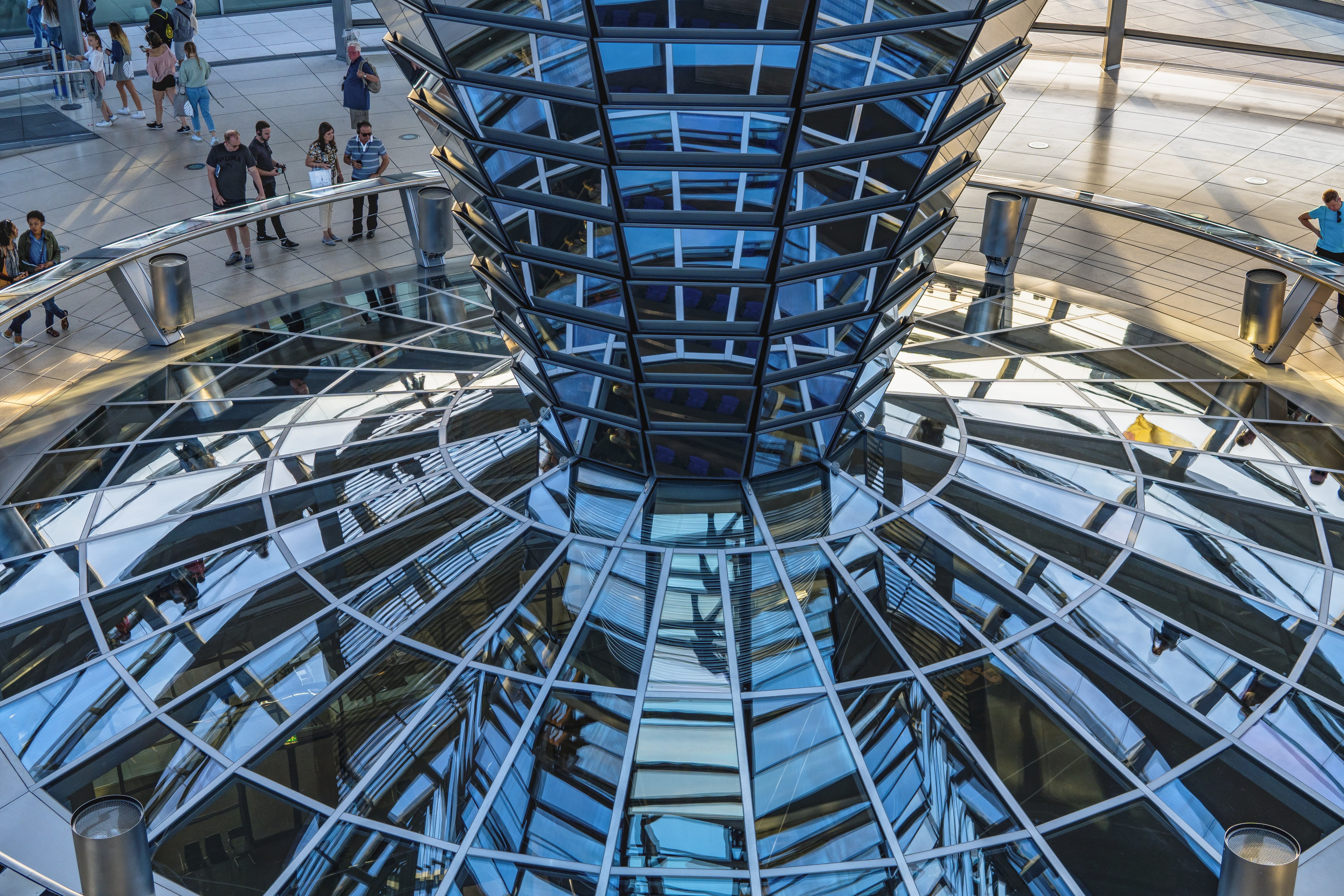 business, building exterior, incidental people, architecture, reichstag, group of people, light, city, interesting, 5K, berlin, metal, office building exterior, HD Wallpaper