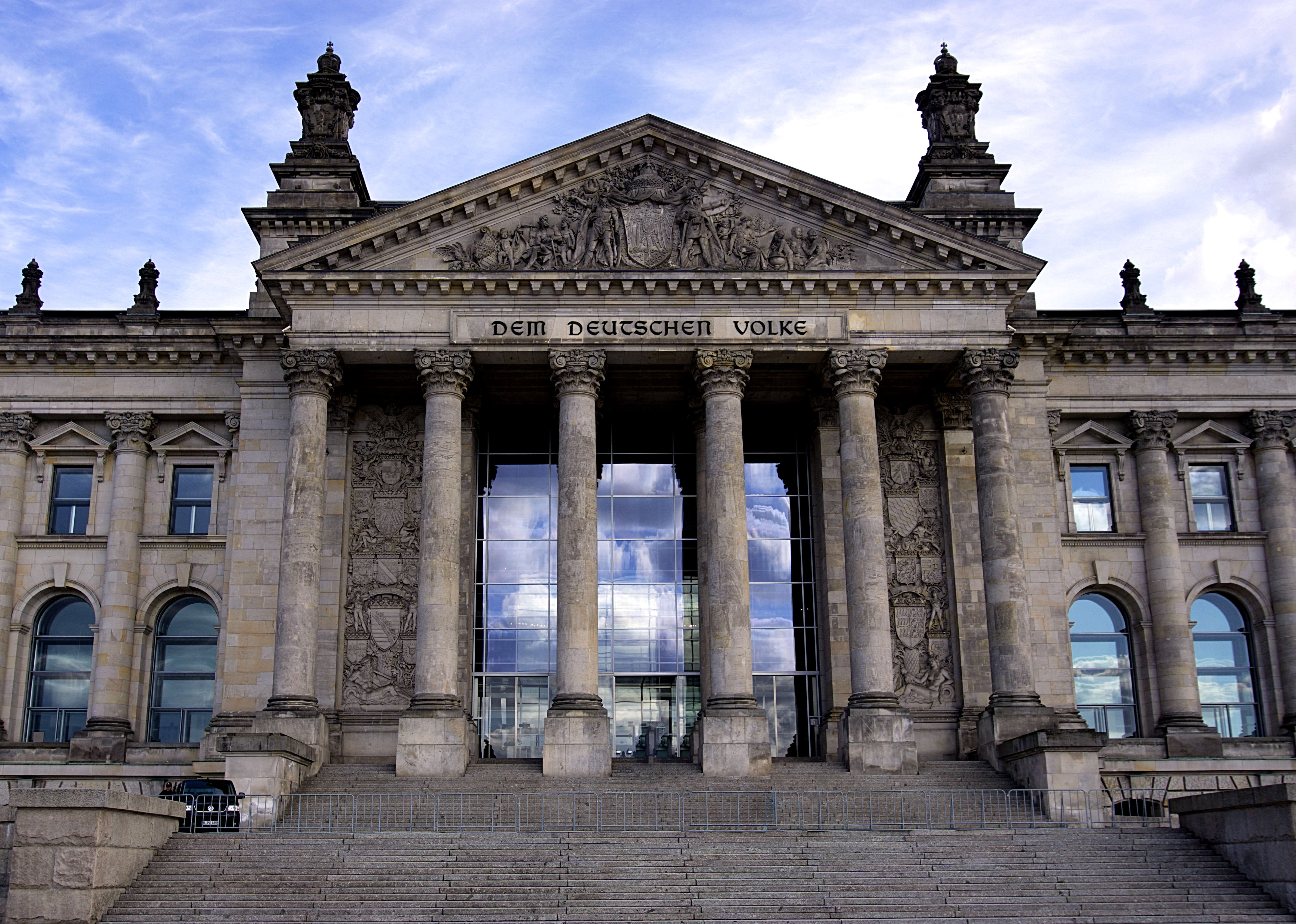 history, travel, parliament, sky, historical, travel destinations, low angle view, architectural column, bundestag, art and craft, reichstag building, colonnade, HD Wallpaper