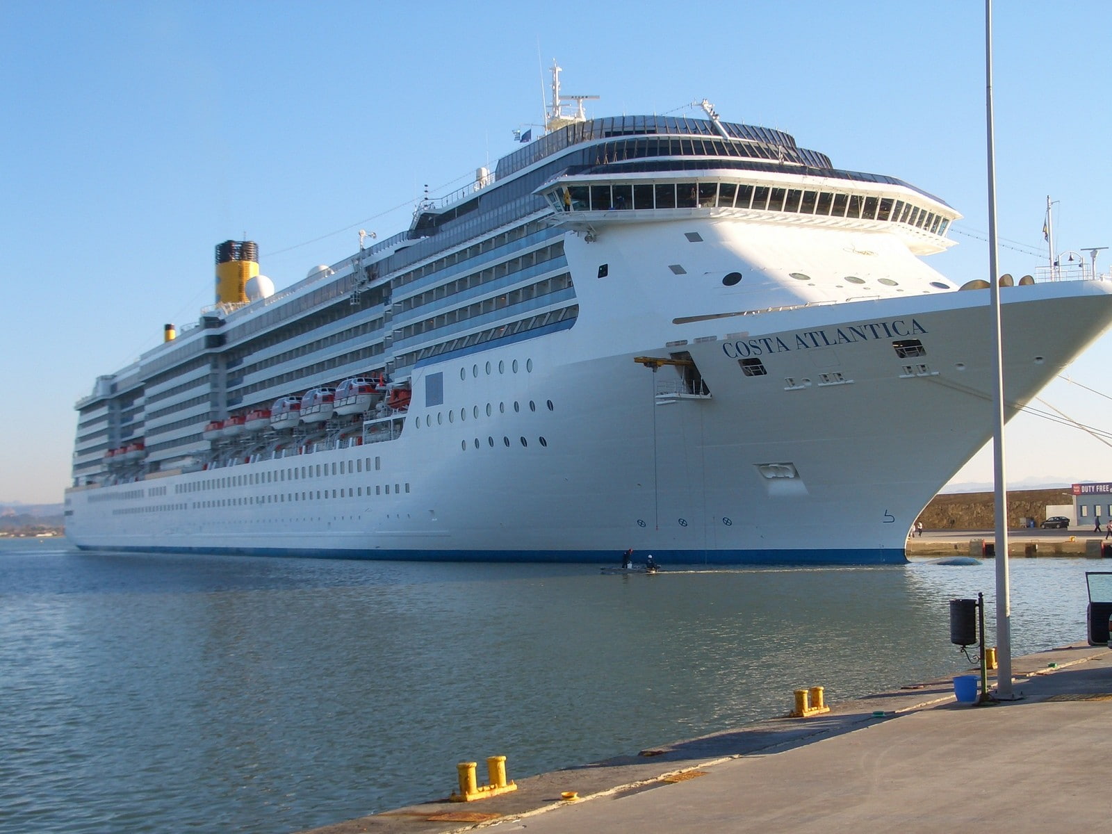 720P, government, craft, architecture, cruise, vehicle, cruise ship, nature, anchored, passenger craft, harbor, pier, ship, business, luxury, no people, HD Wallpaper