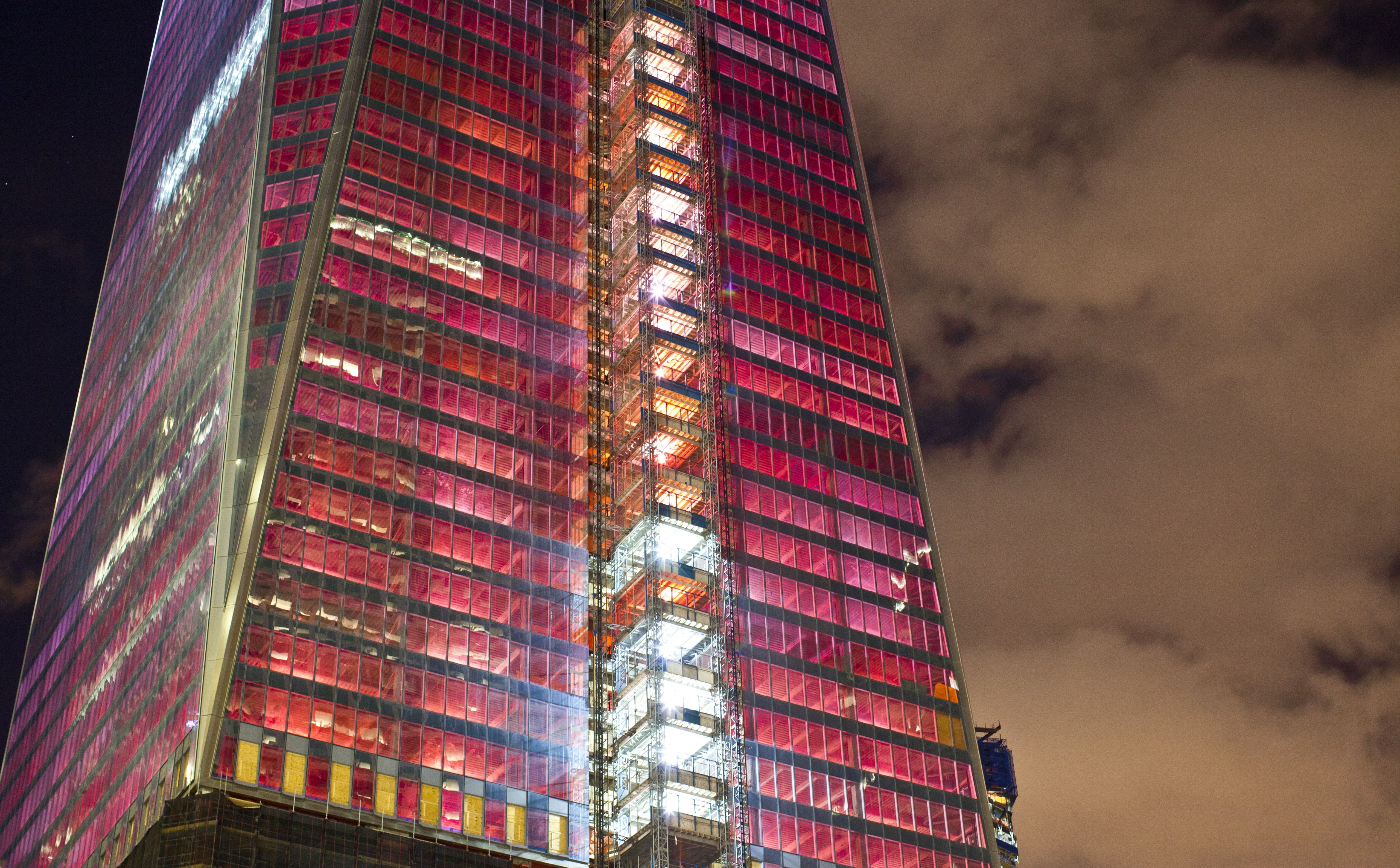 red, tower, Color, 5K, timothydolan, sky, tall - high, office building exterior, architecture, building, New York, no people, archbishop, world, office, HD Wallpaper