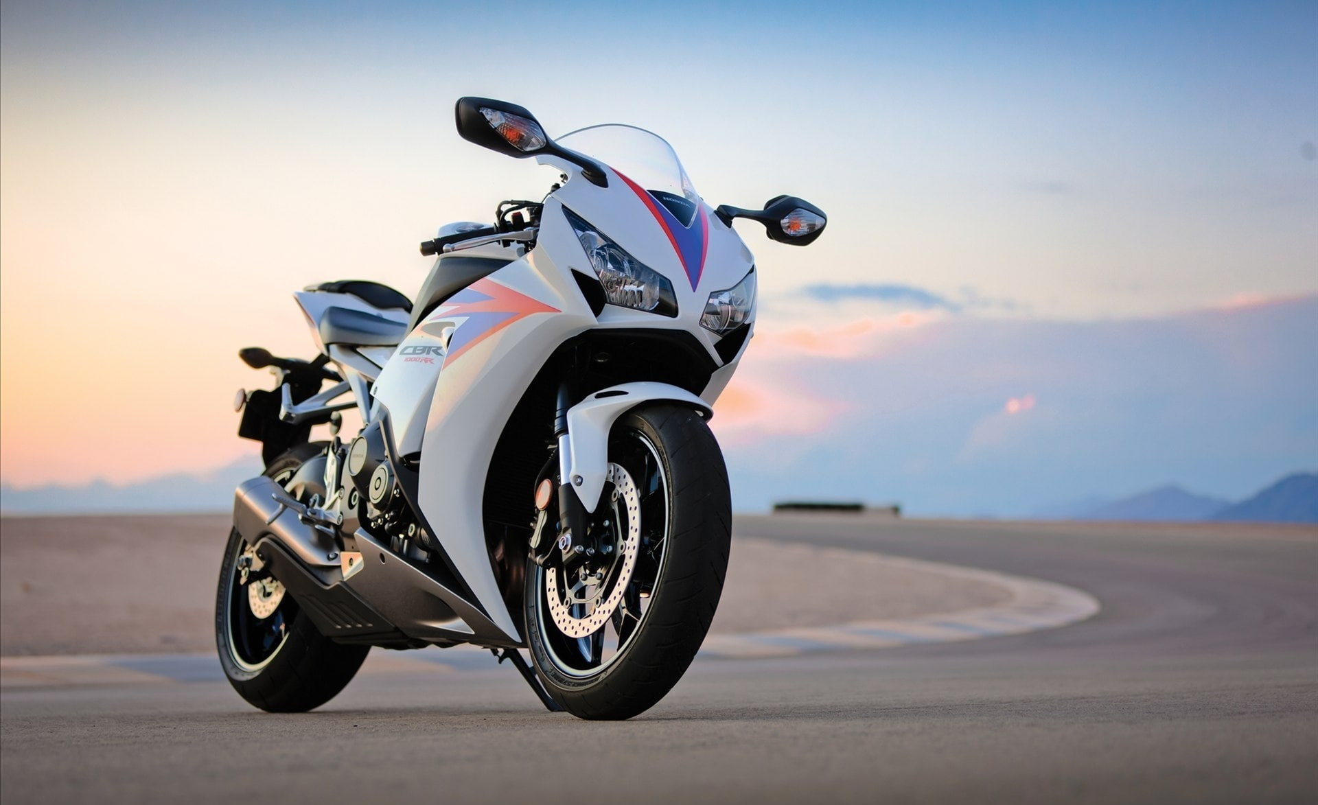 crash helmet, one person, land vehicle, 2012, bike, travel, helmet, wheel, ride, sports helmet, nature, outdoors, white, sports, Motorcycles, sky, freedom, HD Wallpaper